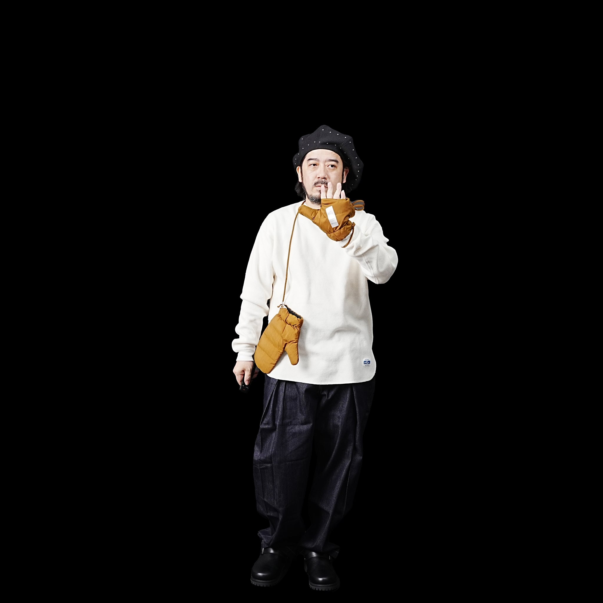 No:FEW23WAC5118b | Name:DOWN MITTENS | Color:Camel【MIFFEW_ミフュー】