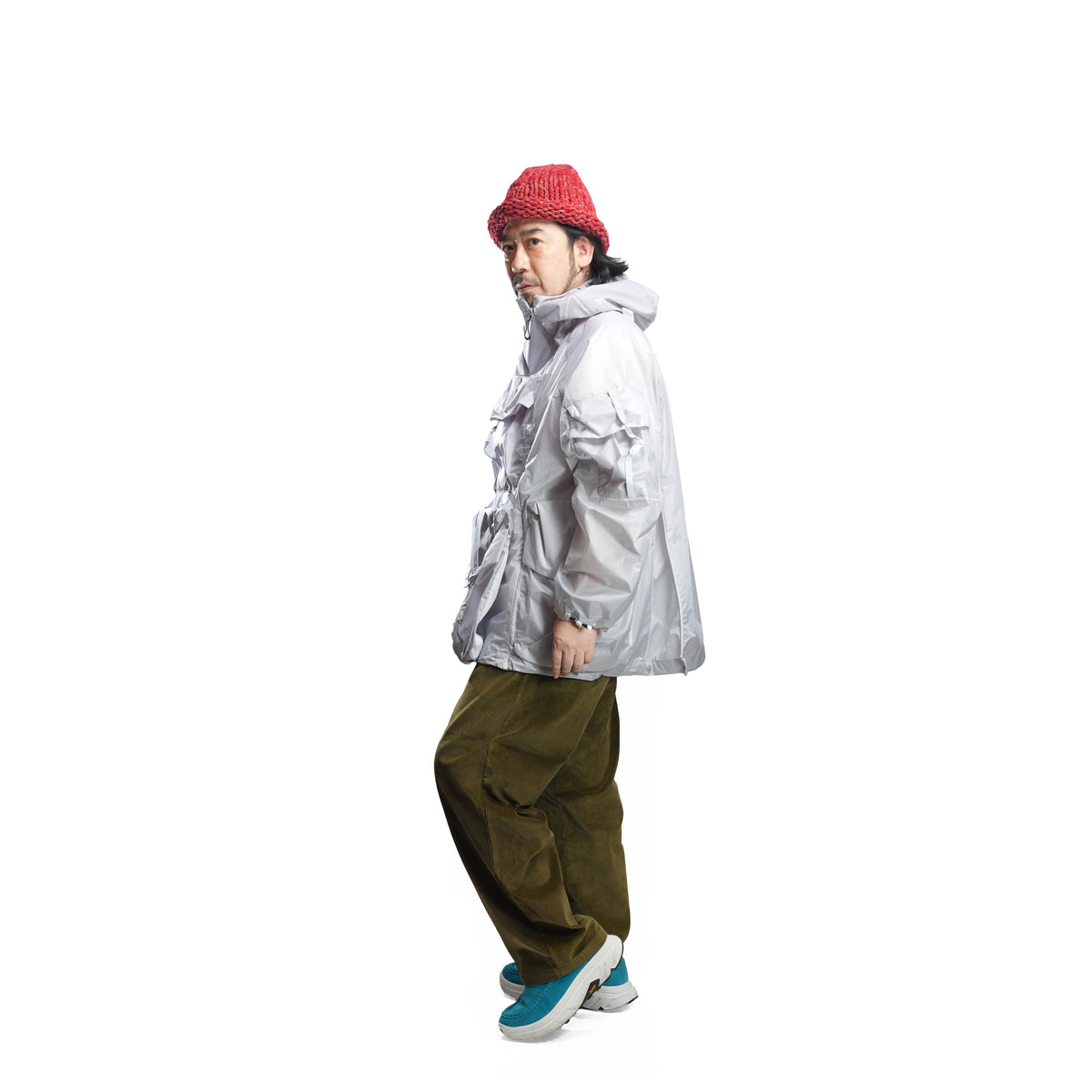 BACK PACK HOLDER HOODIE JACKET – White | NORBIT