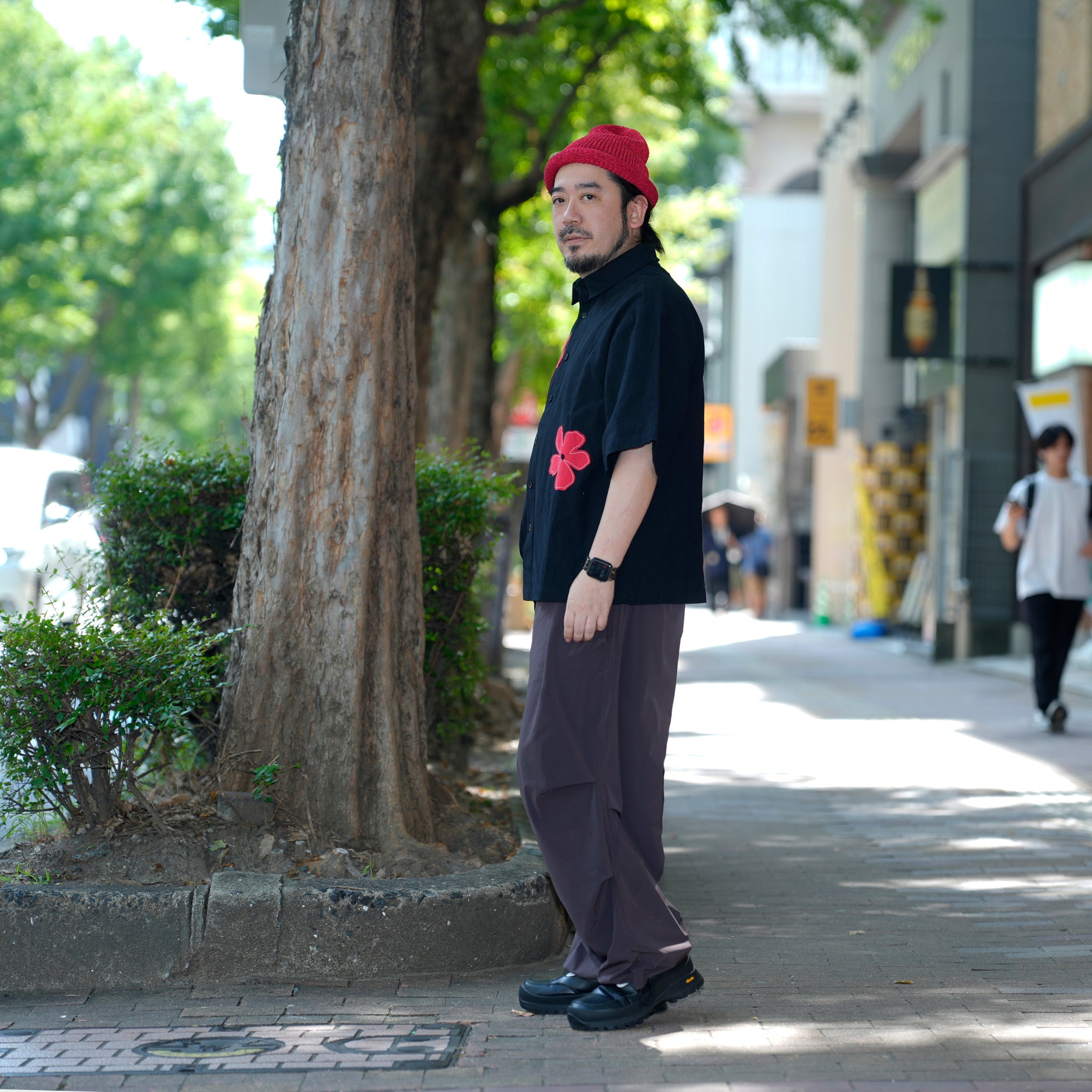 Camelia Applique Boxy Shirt | Color_Black | No_32SM00BLM152BLK_BLACK【SISTER JANE_シスタージェーン】