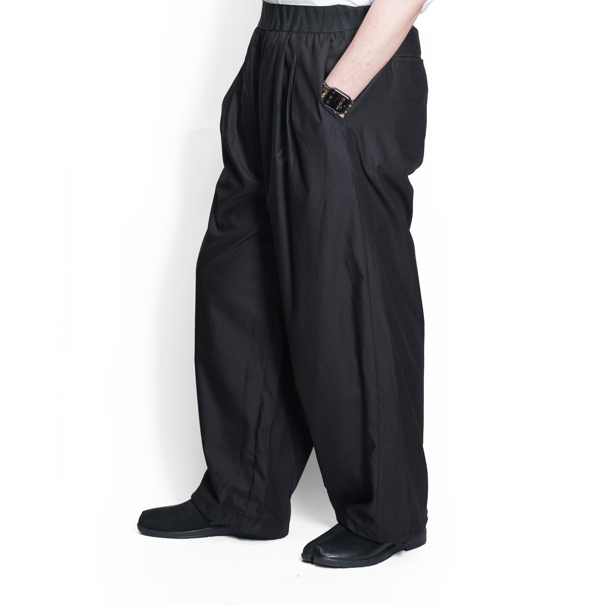 DOREEN – Black | KELEN MEN