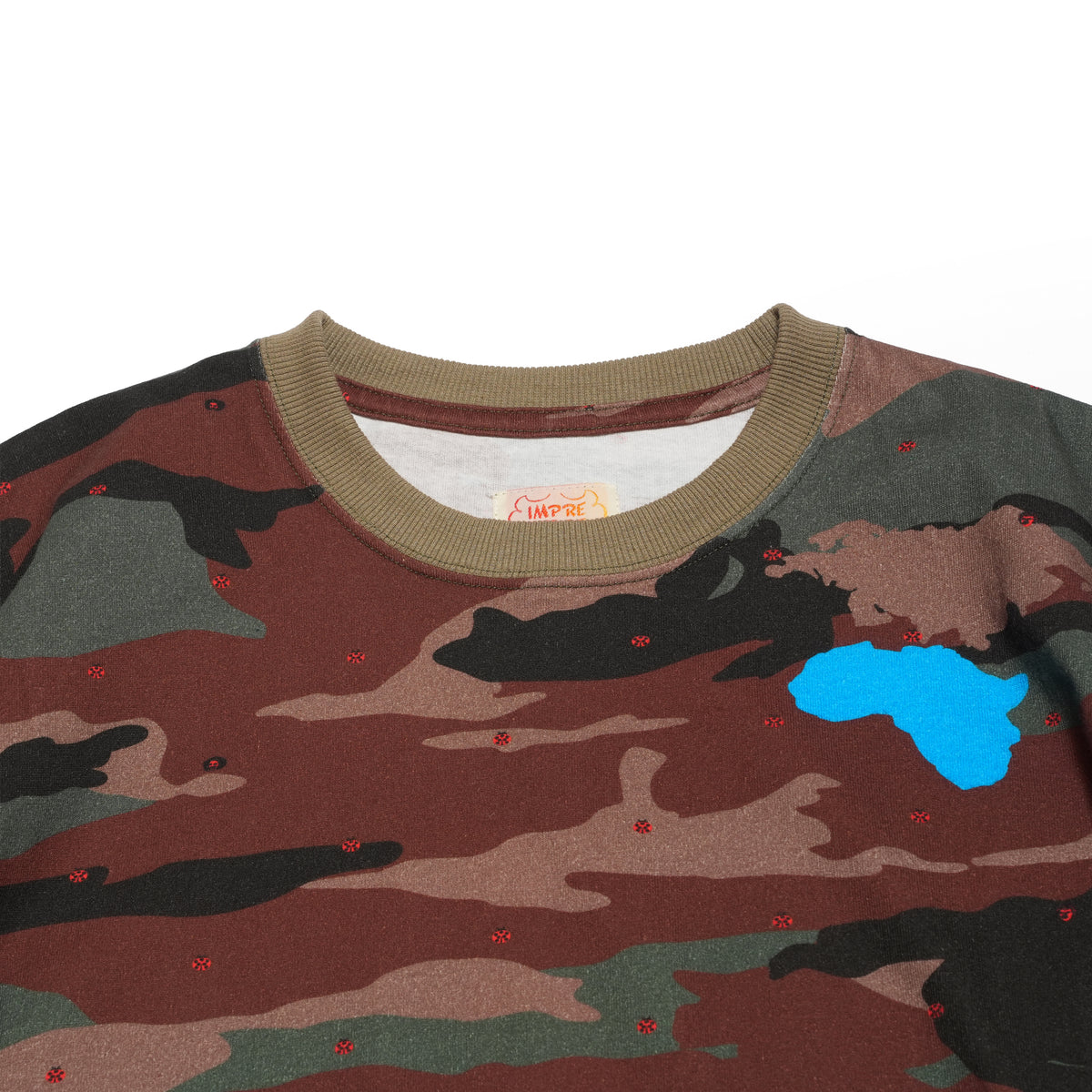 W.A.T.W -Tshirts / Cyndi (WE ARE THE WOODLAND CAMO) | IMPRESTORE