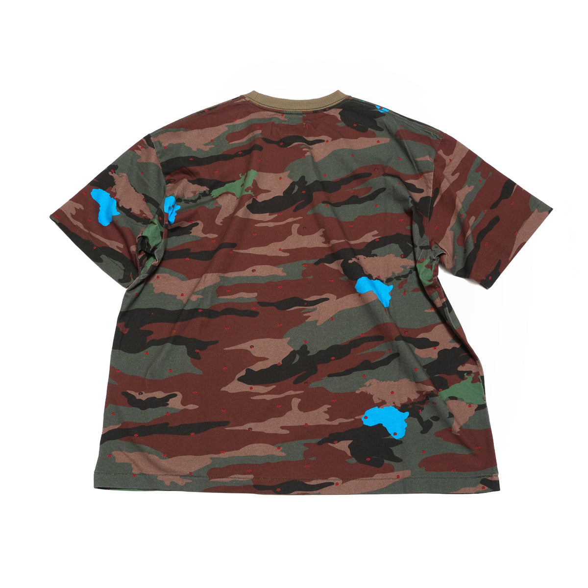 W.A.T.W -Tshirts / Cyndi (WE ARE THE WOODLAND CAMO) | IMPRESTORE