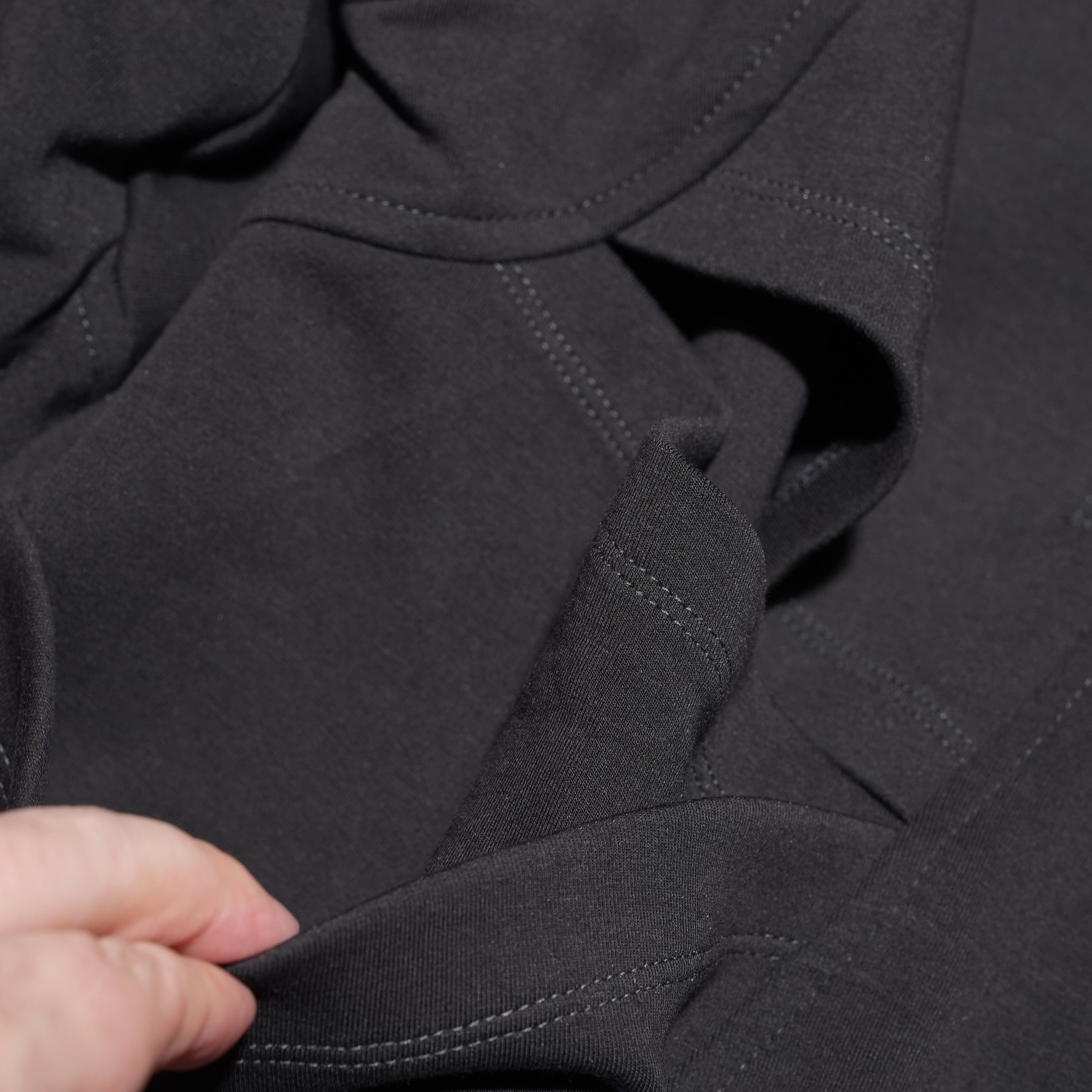MAPLE JACKET (Black) | Bunny Hill Concept