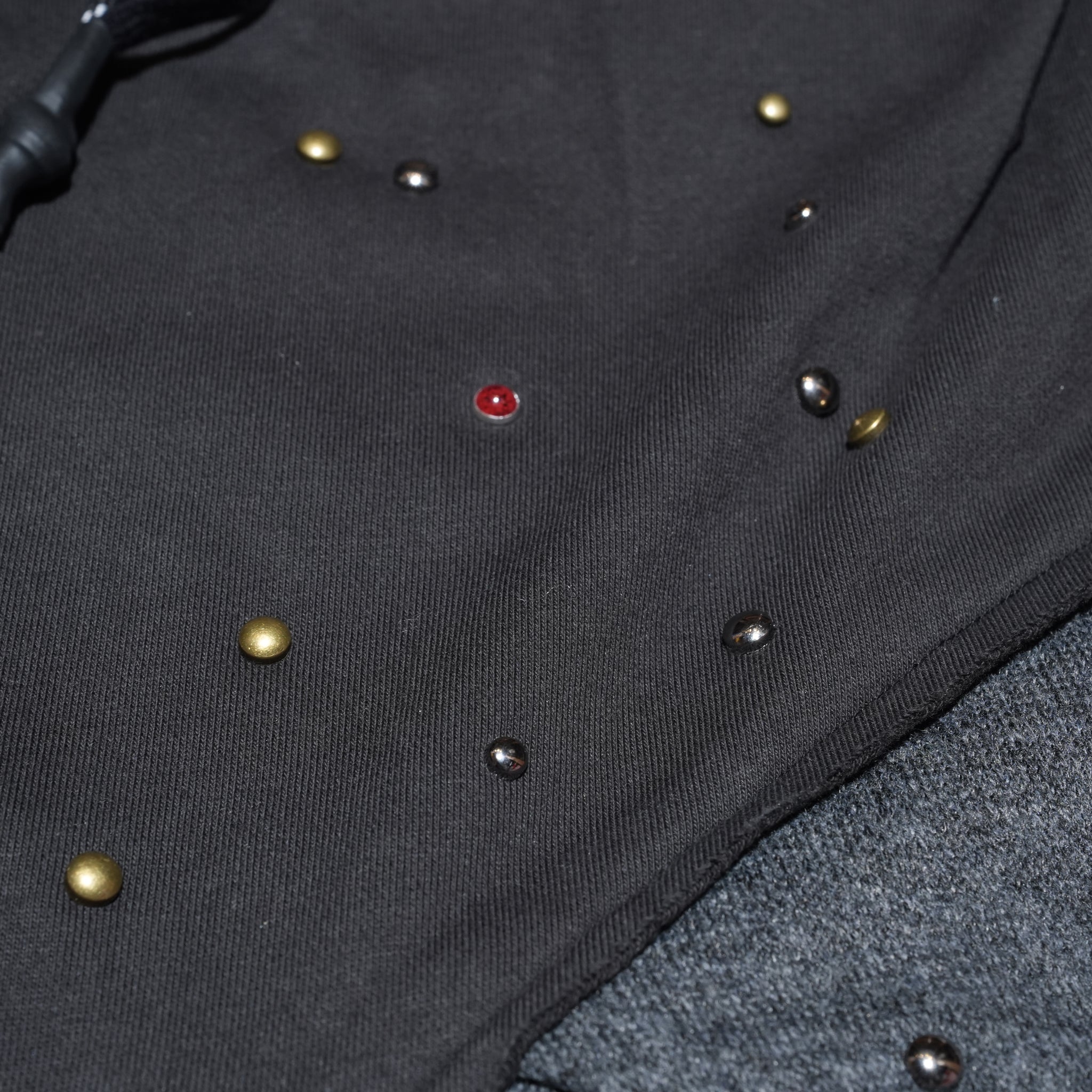 (A)crypsis® “High-Density Hand-Pleated Starry Sky Jewelry-Inspired Trousers” in Dark Gray | (A)CRYPSIS®