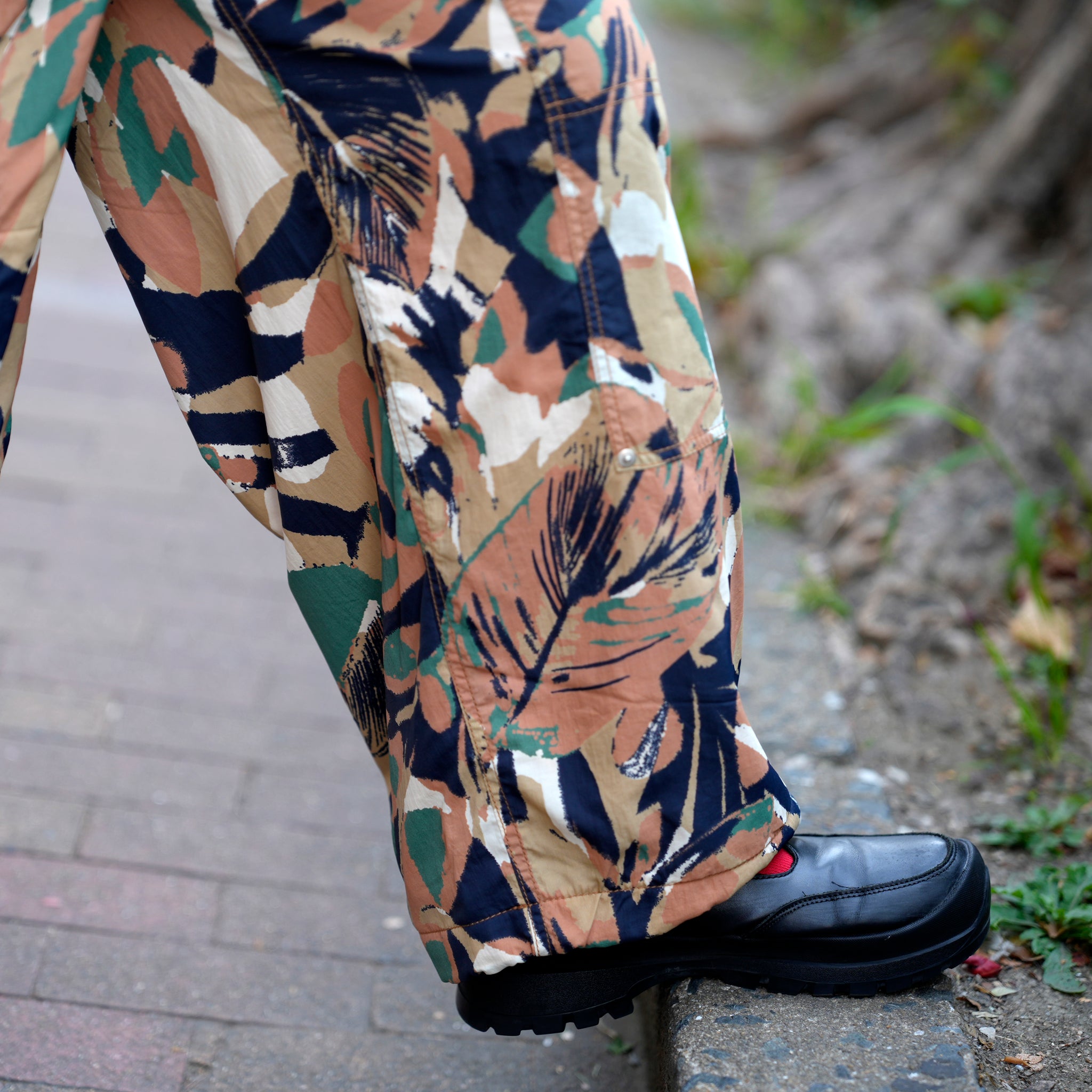 Fabric Hybrid Work Pants / Camouflage【AMBERGLEAM_アンバーグリーム】134651212