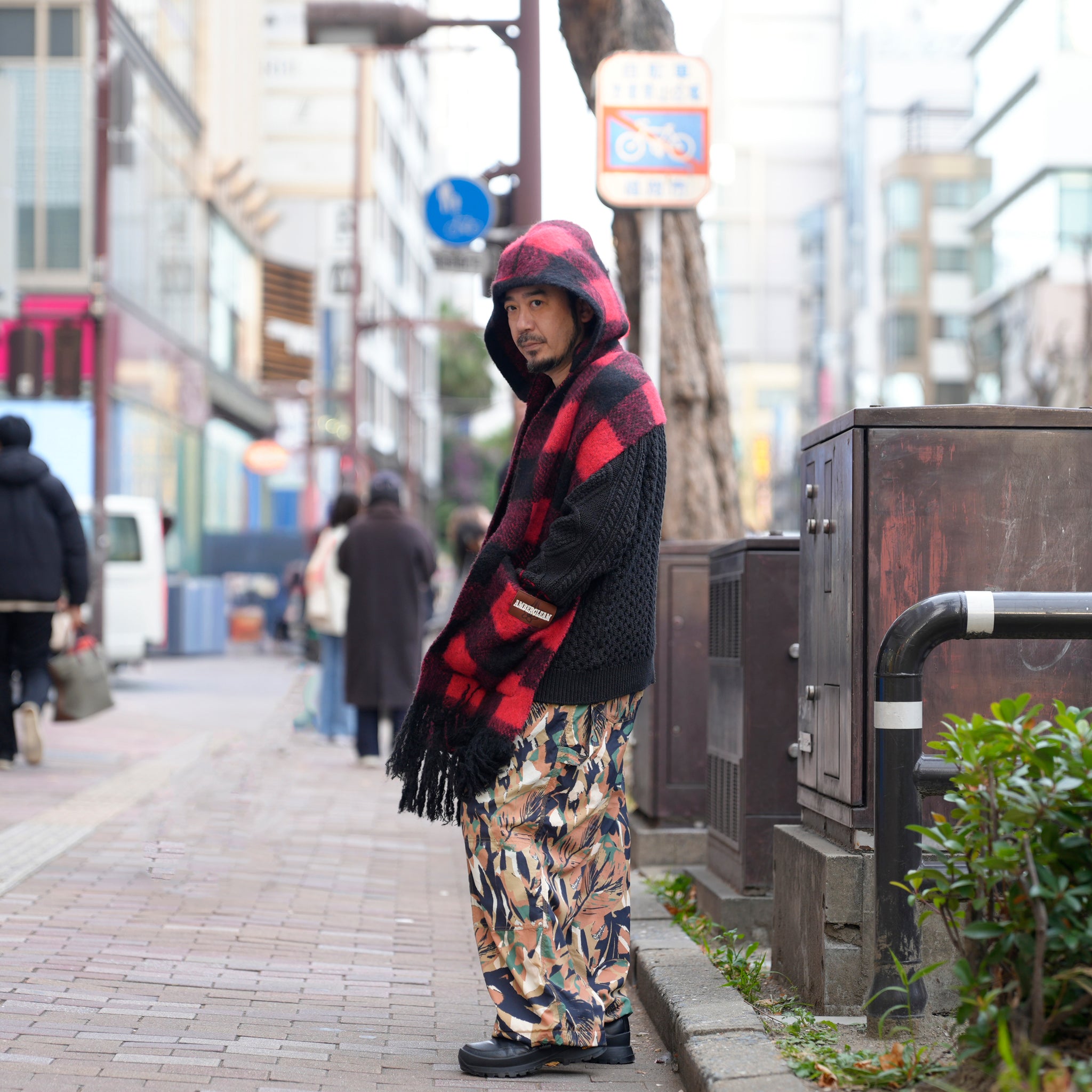 Moist Hoodie Poncho/Red【AMBERGLEAM_アンバーグリーム】1399151213