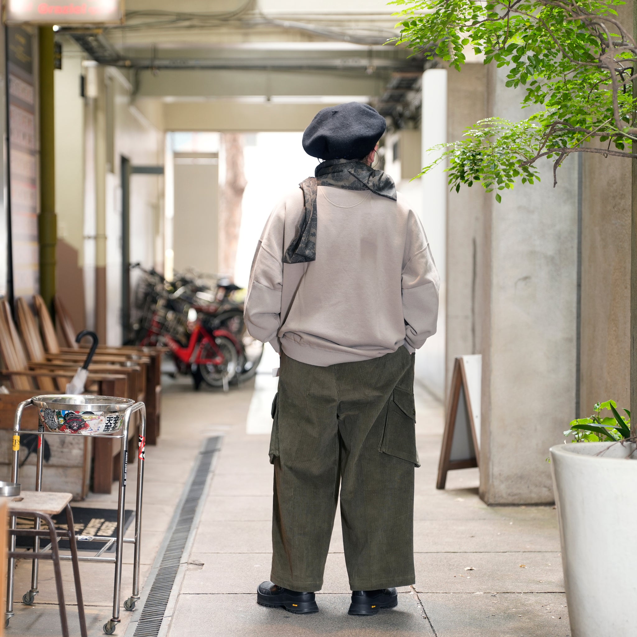 G64302_KH | CORDUROY BALLOON PANTS-KH | Color:Khaki【GORT_ゴート】【archive】