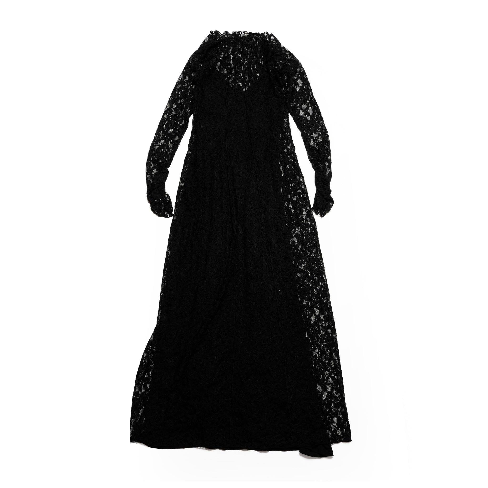WEDNESDAY LACE LONGSLEEVE MAXI DRESS – Black | ONE TEASPOON