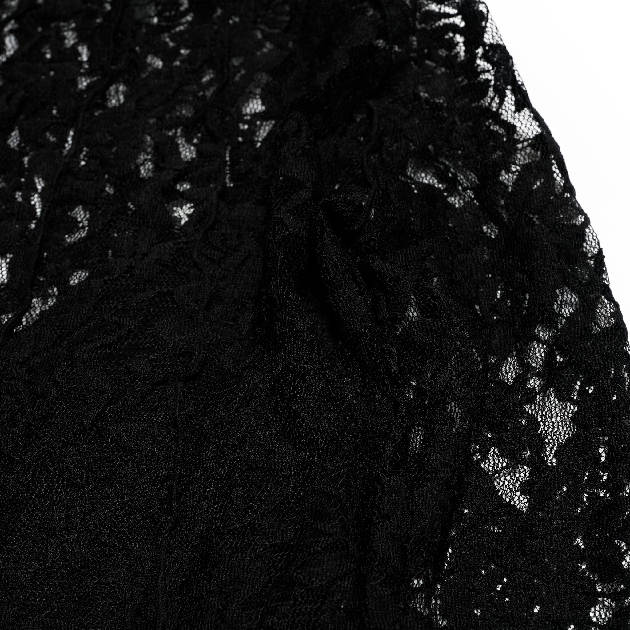 WEDNESDAY LACE LONGSLEEVE MAXI DRESS – Black | ONE TEASPOON