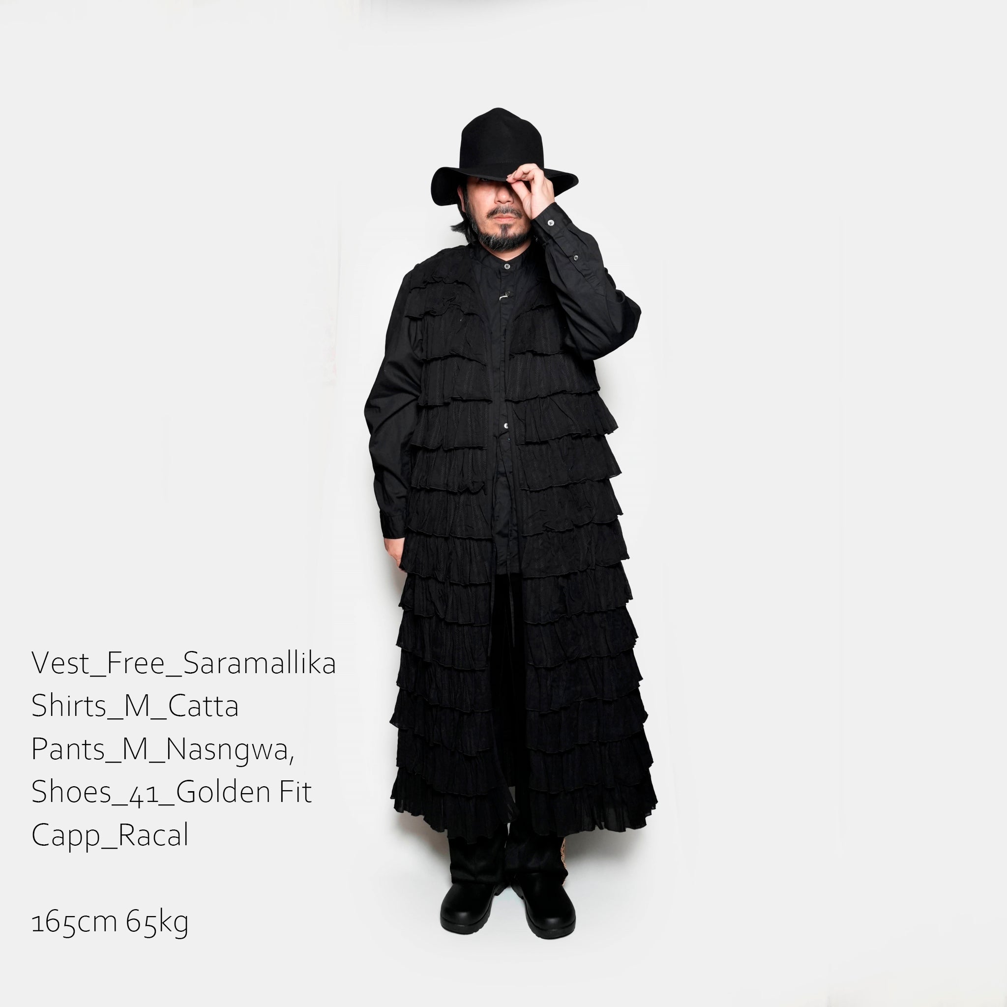C.JQD FRILL LAYERED GOWN – Black | SARAMALLIKA
