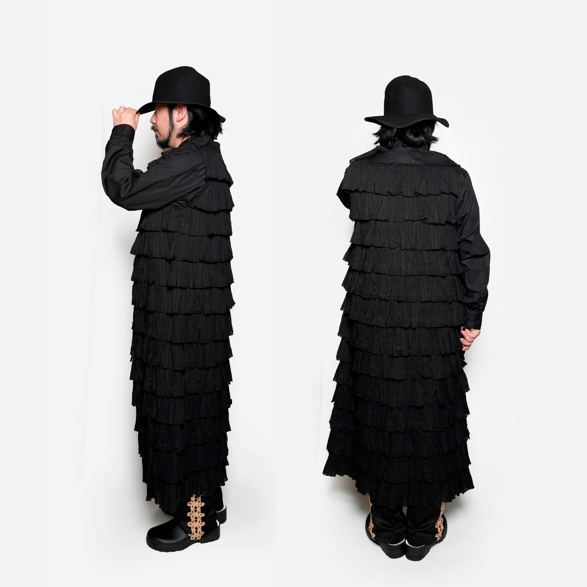 C.JQD FRILL LAYERED GOWN – Black | SARAMALLIKA