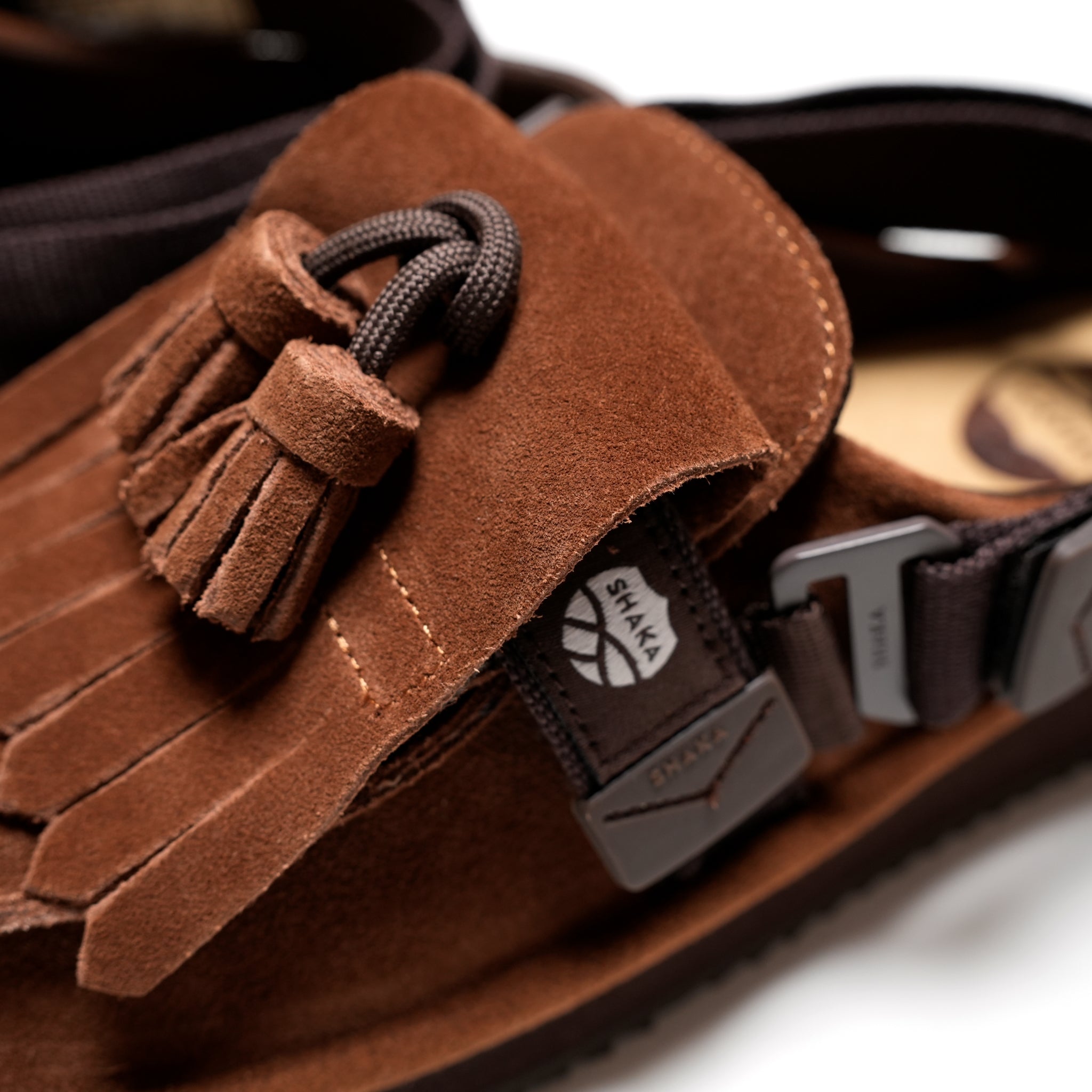 SK-296_Marron 01S | MOC MULE TASSEL SUEDE – Marron 01S | SHAKA
