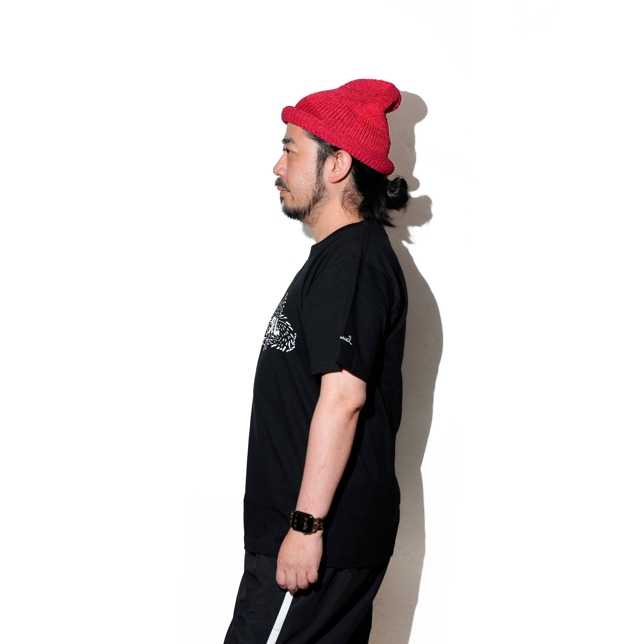 SAMUEL × SHIMAO MAHO CAT LOGO S/S TEE | Color:Black/Pink | S-25SS-SS-014【SAMUEL_サミュエル】 【ネコポス選択可能】