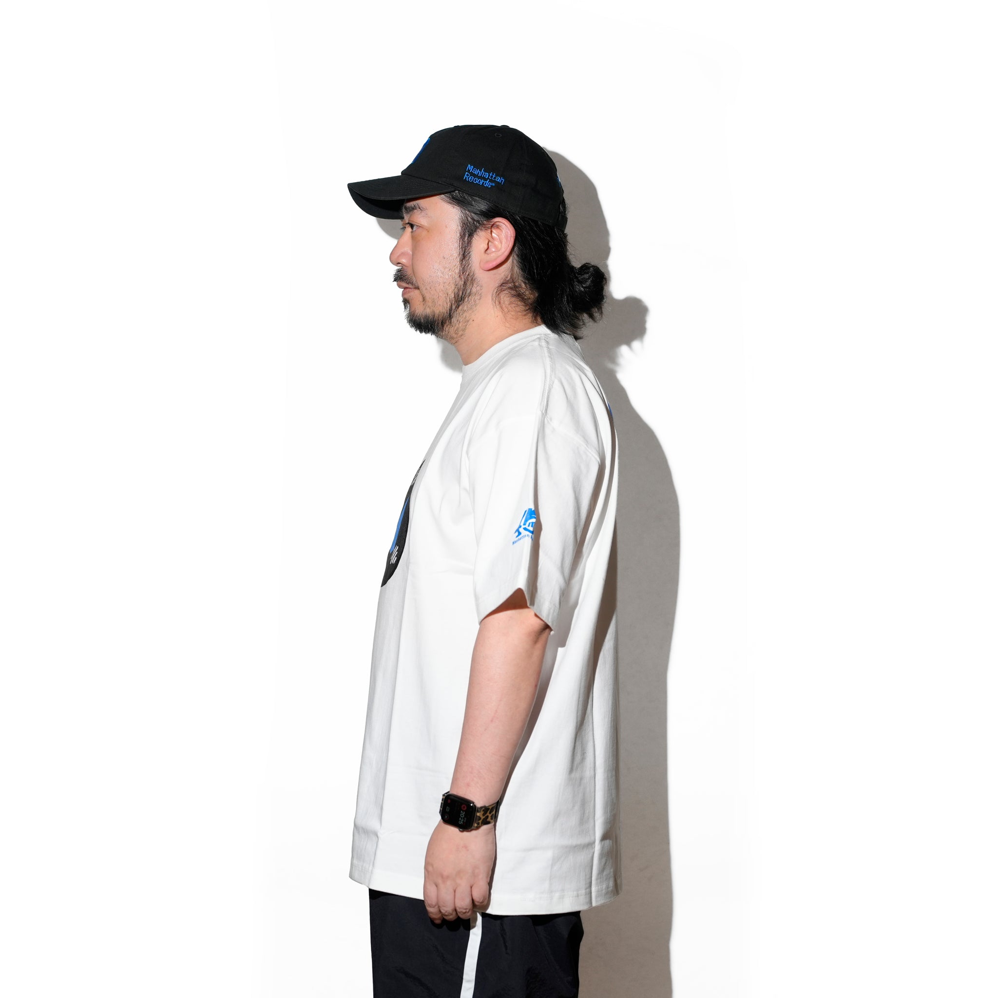 SAMUEL × Manhattan Records 7inch 45th anniv. TEE | Color:White | S-25SS-SS-016【SAMUEL_サミュエル】 【ネコポス選択可能】