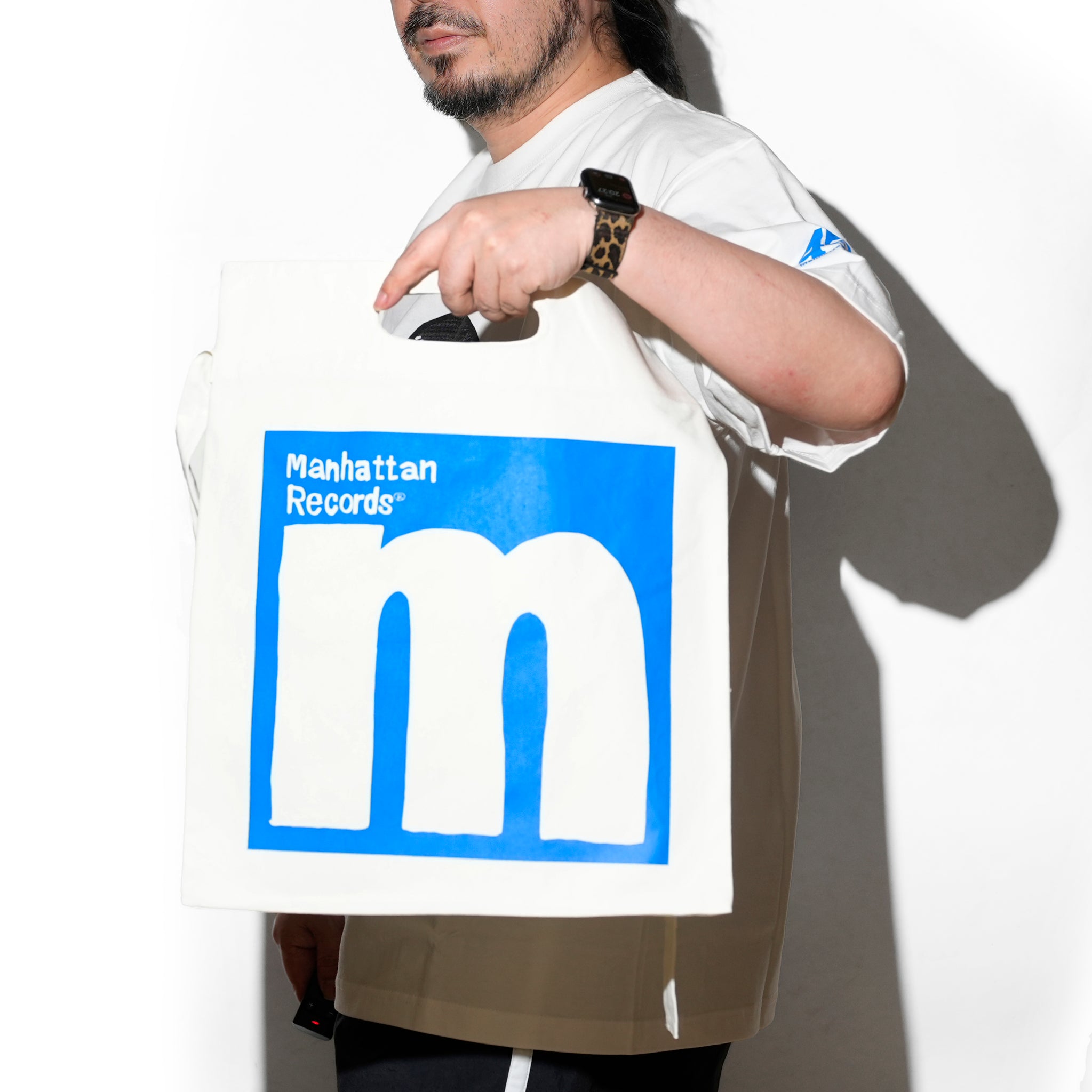 SAMUEL × Manhattan Records SHOPPER 12inch BAG | Color:Off White | S-25ss-AC-003【SAMUEL_サミュエル】