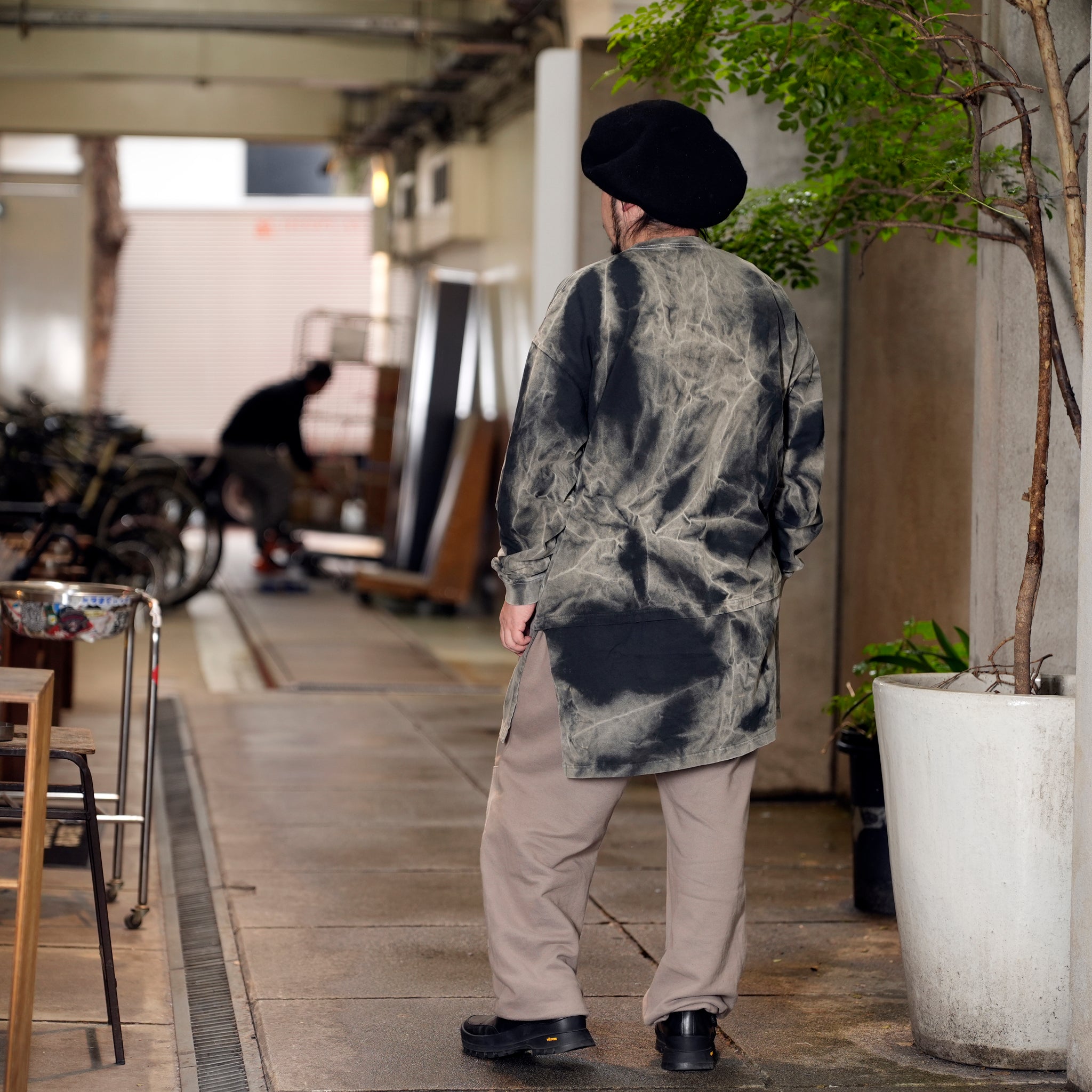 VOO-1214_Aurora Black | D.I.Y LL TEE AURORA | Color:Aurora Black【VOO_ヴォー】