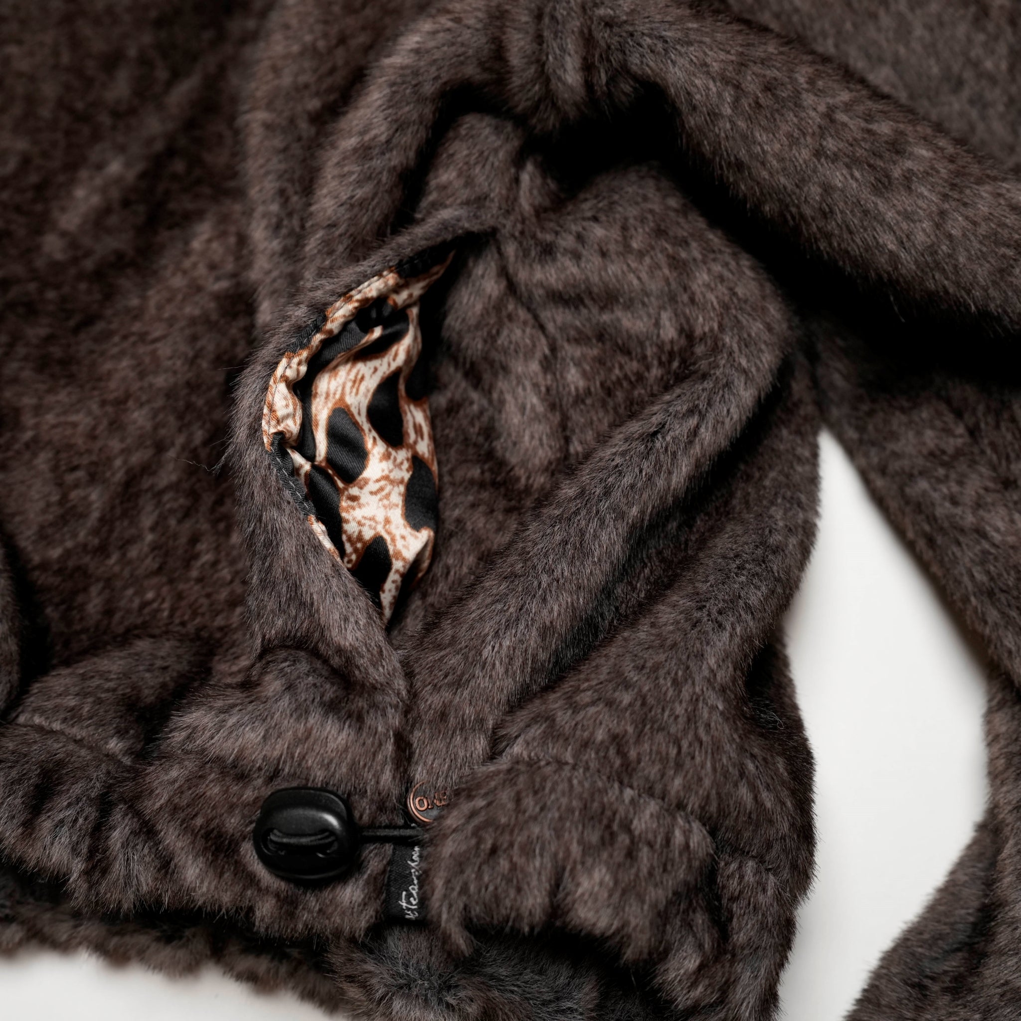 26471A_Ash | SAUVAGE FAUX FUR CROPPED PULLOVER JACKET | Color:Ash【ONE TEASPOON_ワンティースプーン】【archive】