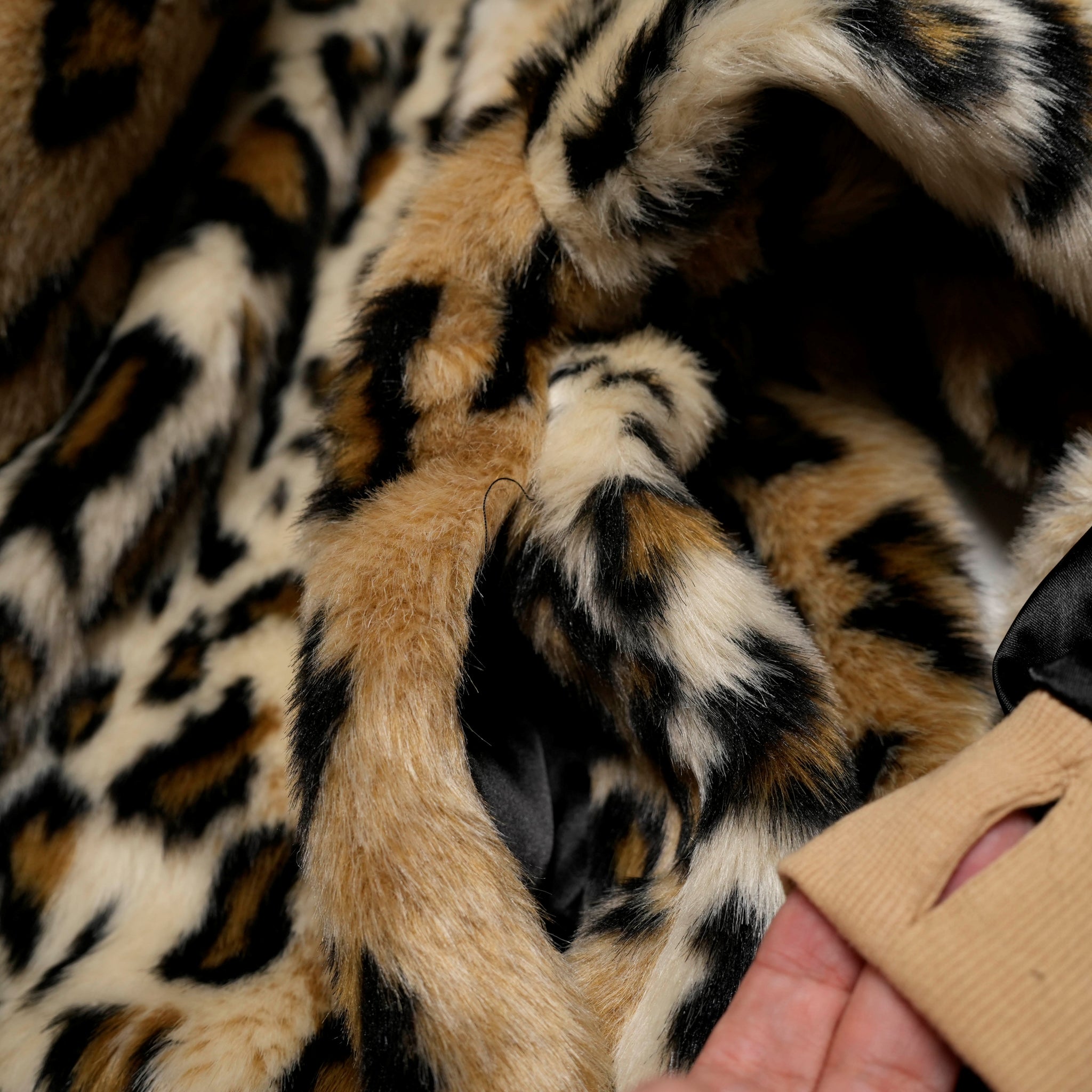 FAUX LEOPARD SPLIT HOOD JACKET – ANIMAL | ONE TEASPOON
