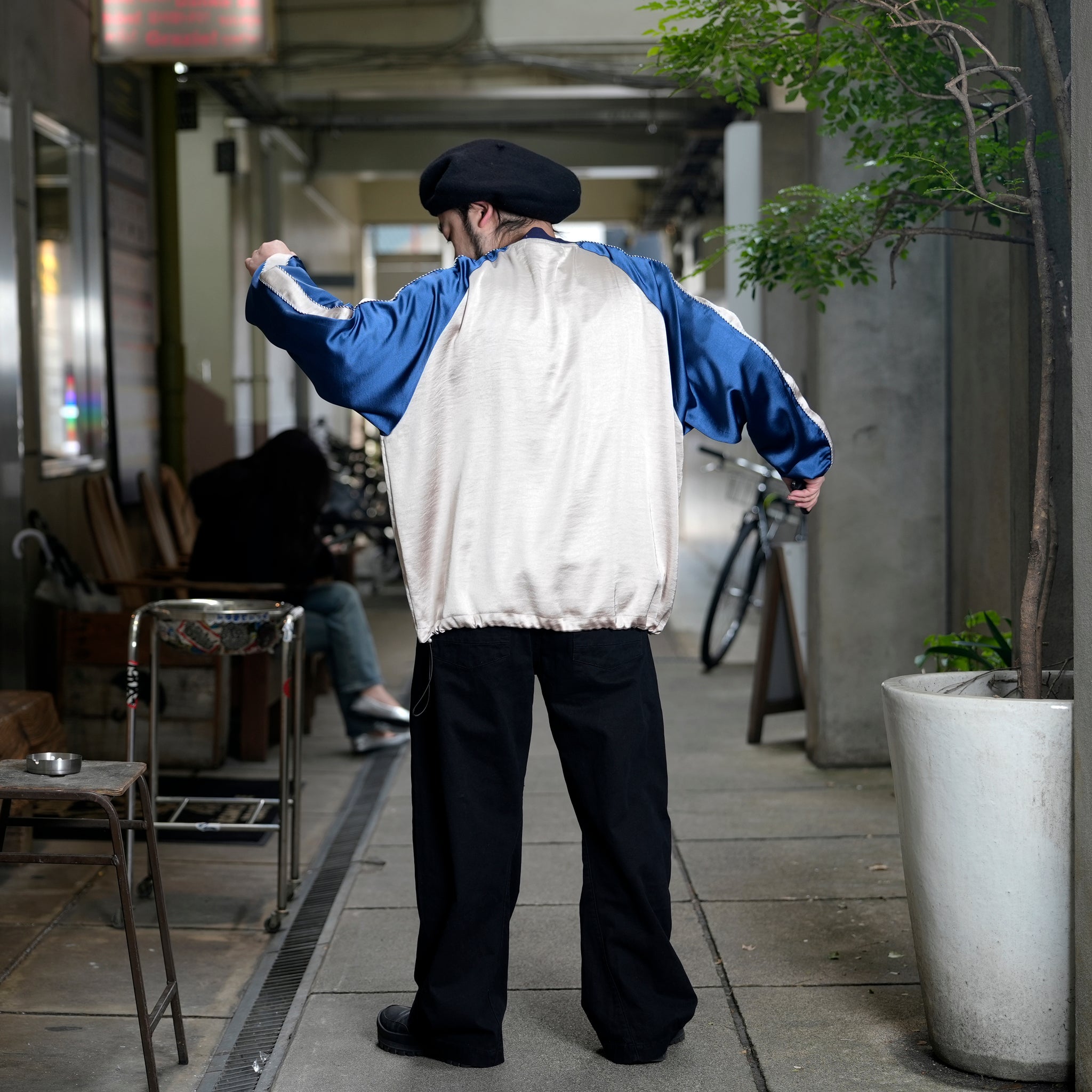 efmm-26_Champagnegold × Navy | Souvenir Pullover | Color:Champagnegold × Navy【EFFECTEN_エフェクテン】【archive】