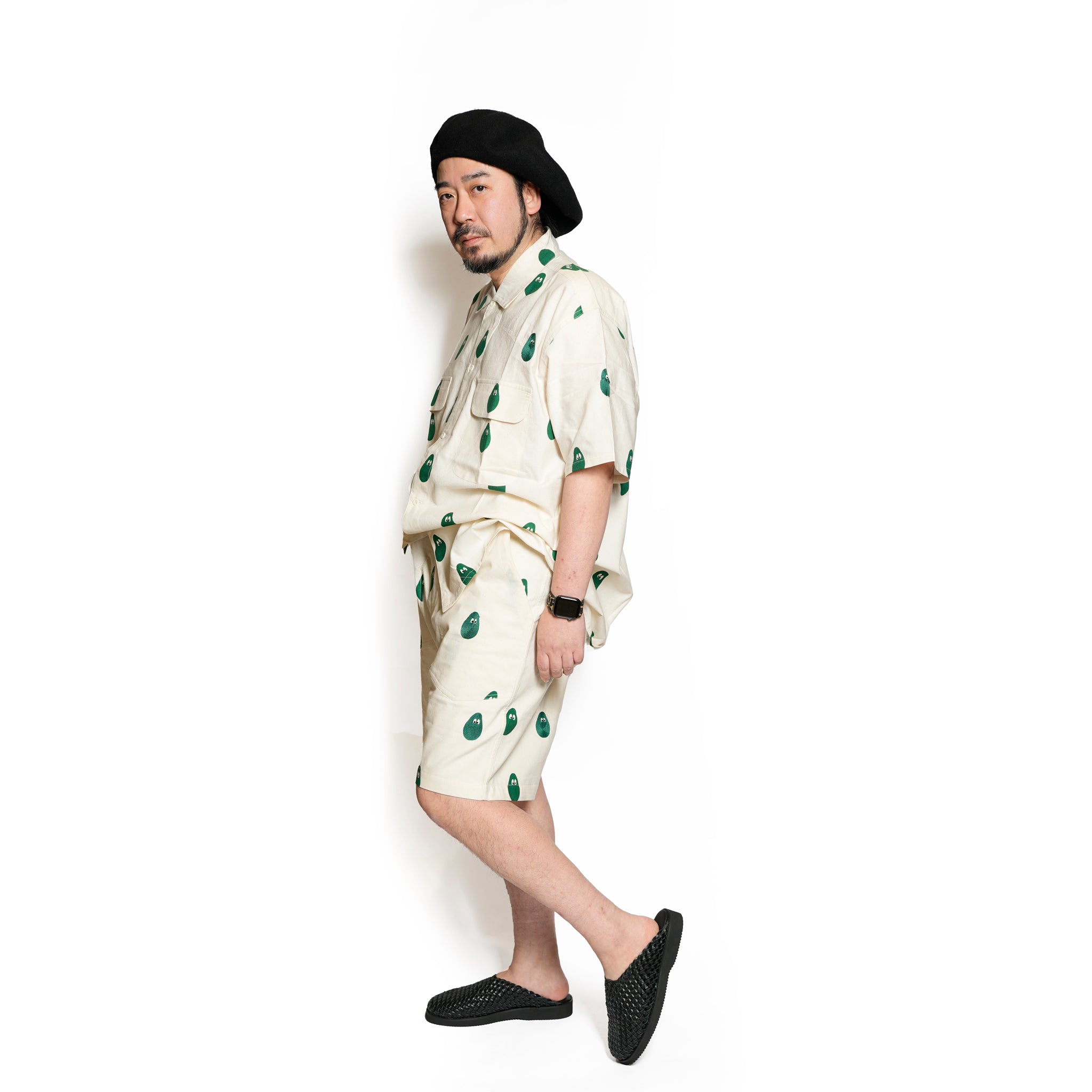 Moniker-6_Avocado | Khadi Hand Spun Yarn Handwoven Undyed Fatigue Short | Color:Avocado【MONITALY_モニタリー】【KARDO_カルド】