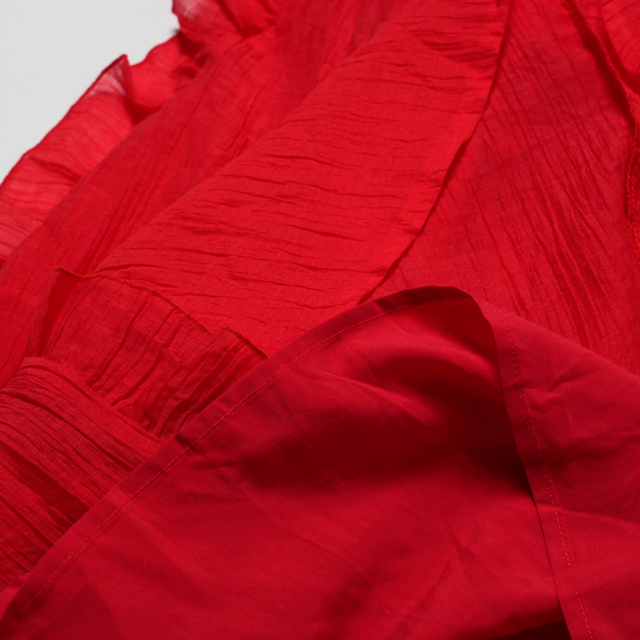 Wynn Flounced Midi Skirt | Color_Red | No_32GH01SKG147RED_RED【GHOSPELL_ゴスペル】