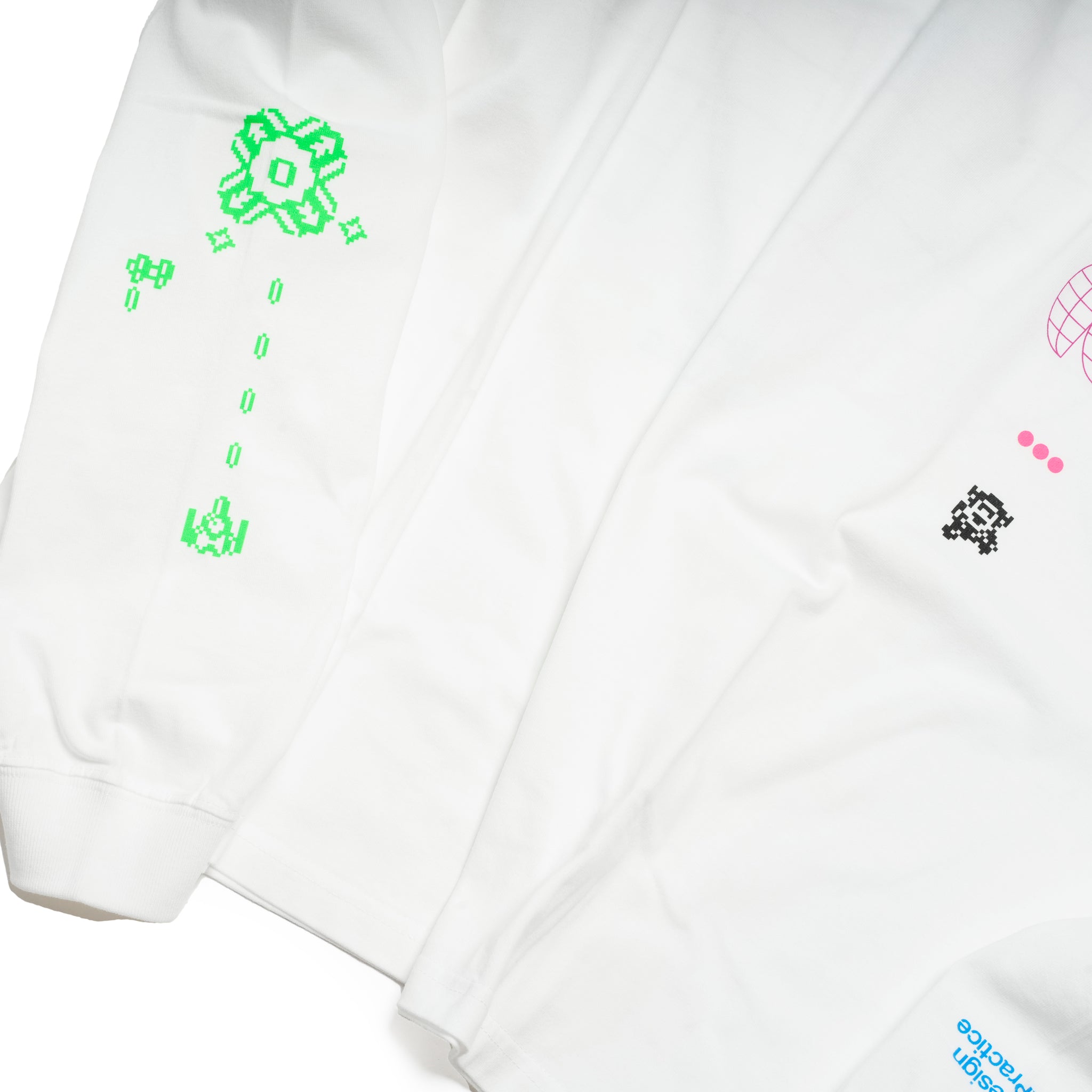 グラフィック tee L/S_3 | Color_Color: White | No__213_color: white【UNTRACE_アントレース】