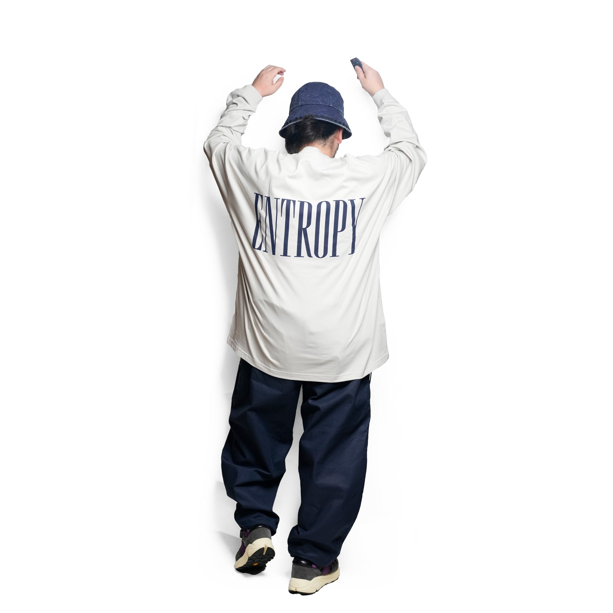 グラフィック tee L/S_2 | Color_Color: Beige | No__212_color: beige【UNTRACE_アントレース】