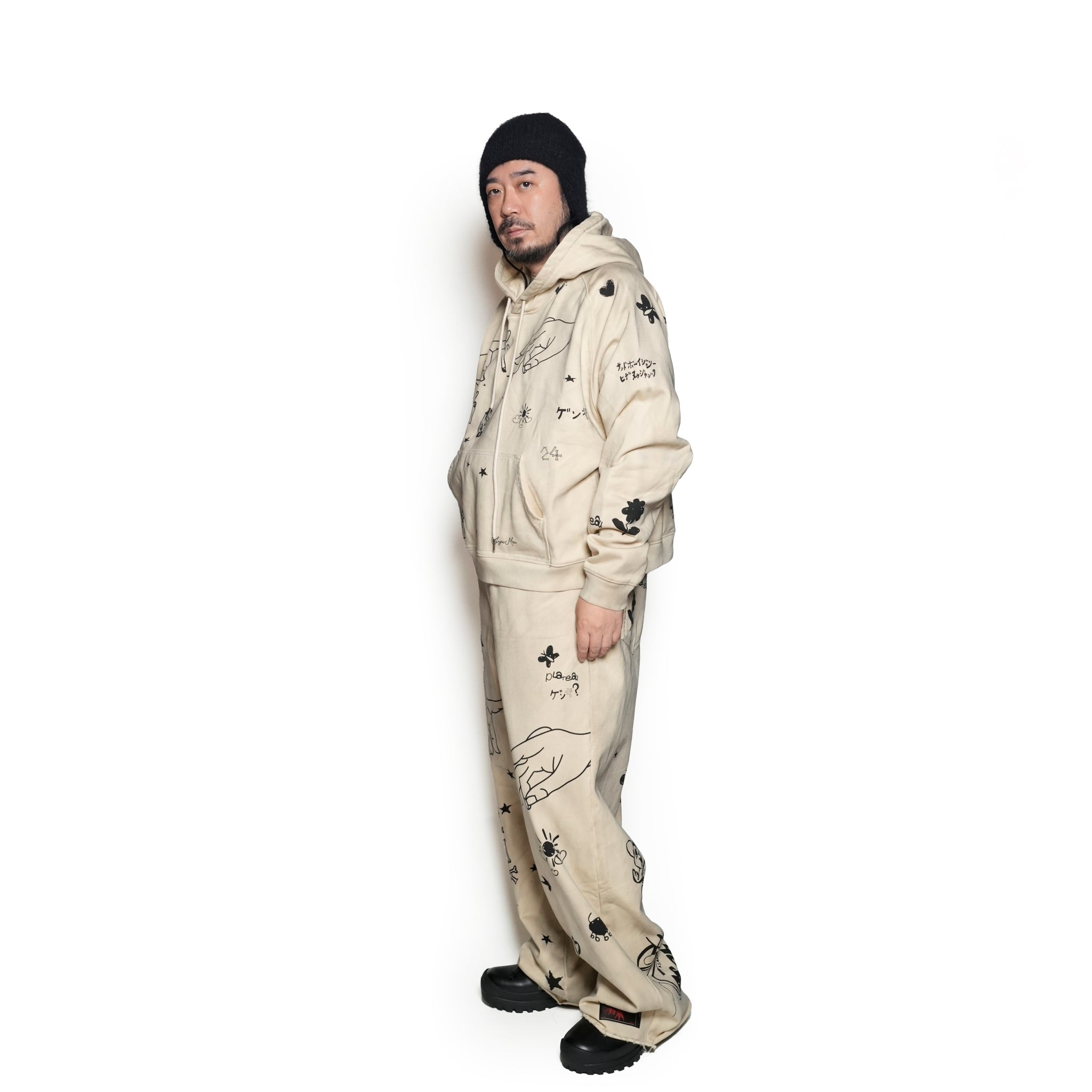 Pla24awcol2-2_dirty beige | x SYU.Man illustrator hoodie | Color:Dirty Beige【PLATEAU STUDIO_プラトー スタジオ】【archive】