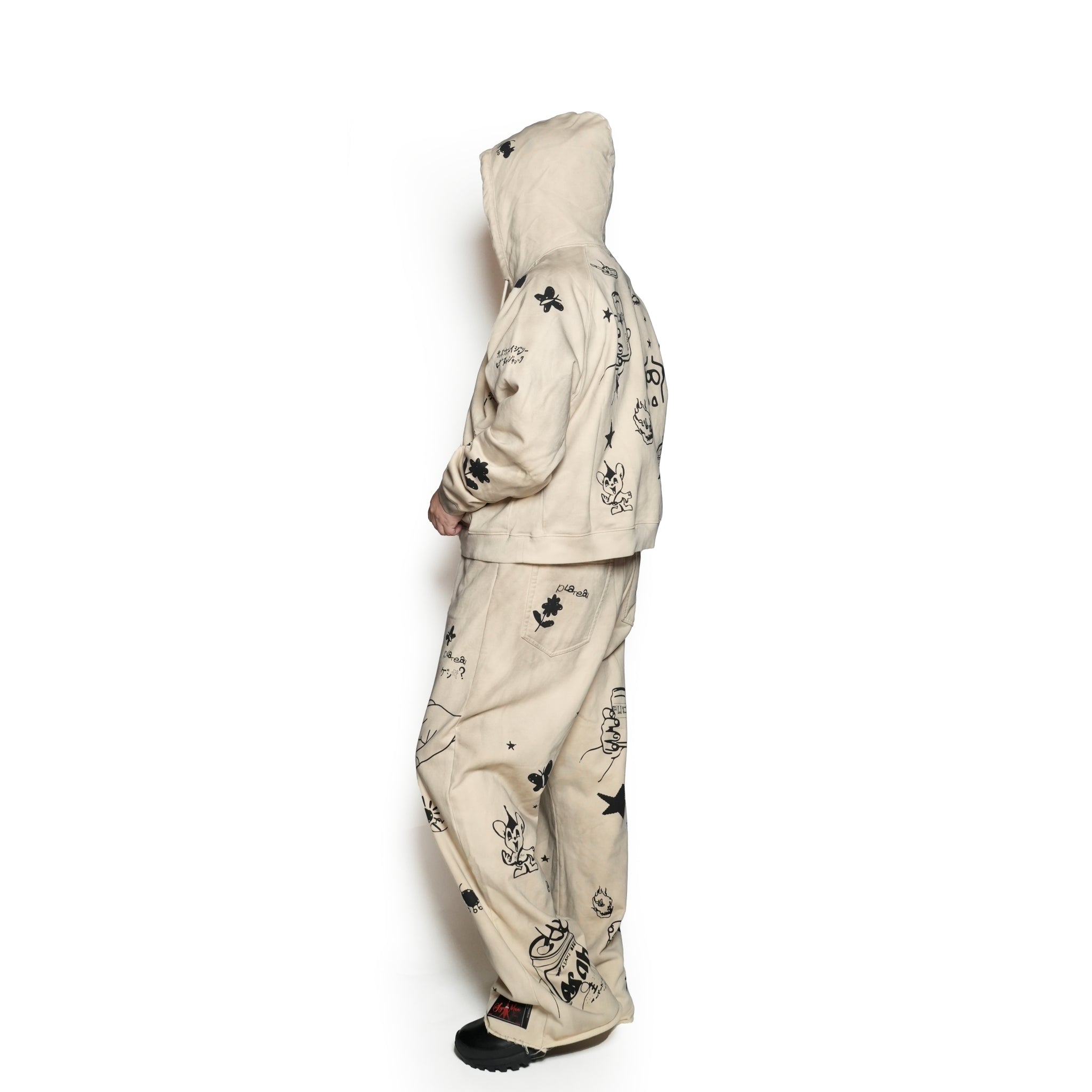 Pla24awcol2-2_dirty beige | x SYU.Man illustrator hoodie | Color:Dirty Beige【PLATEAU STUDIO_プラトー スタジオ】【archive】