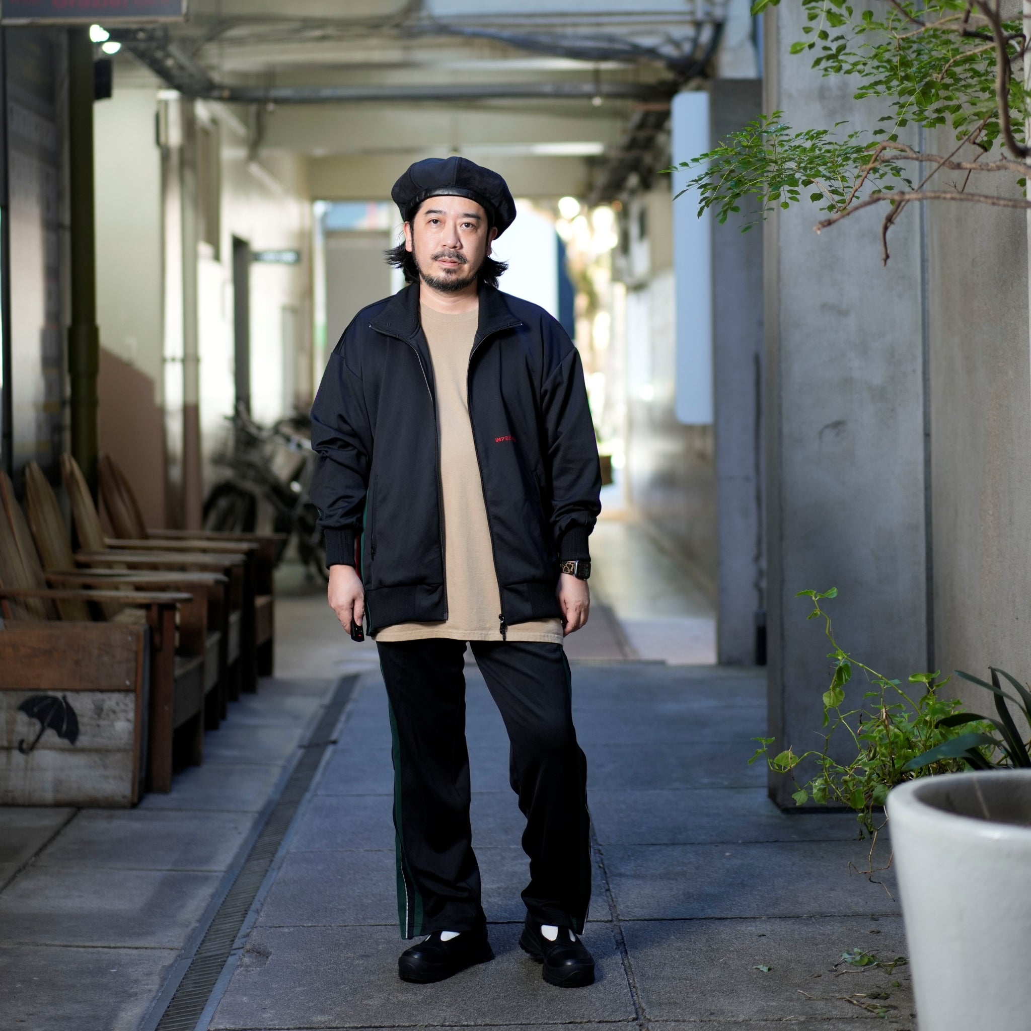 O'Neill – Black | IMPRESTORE