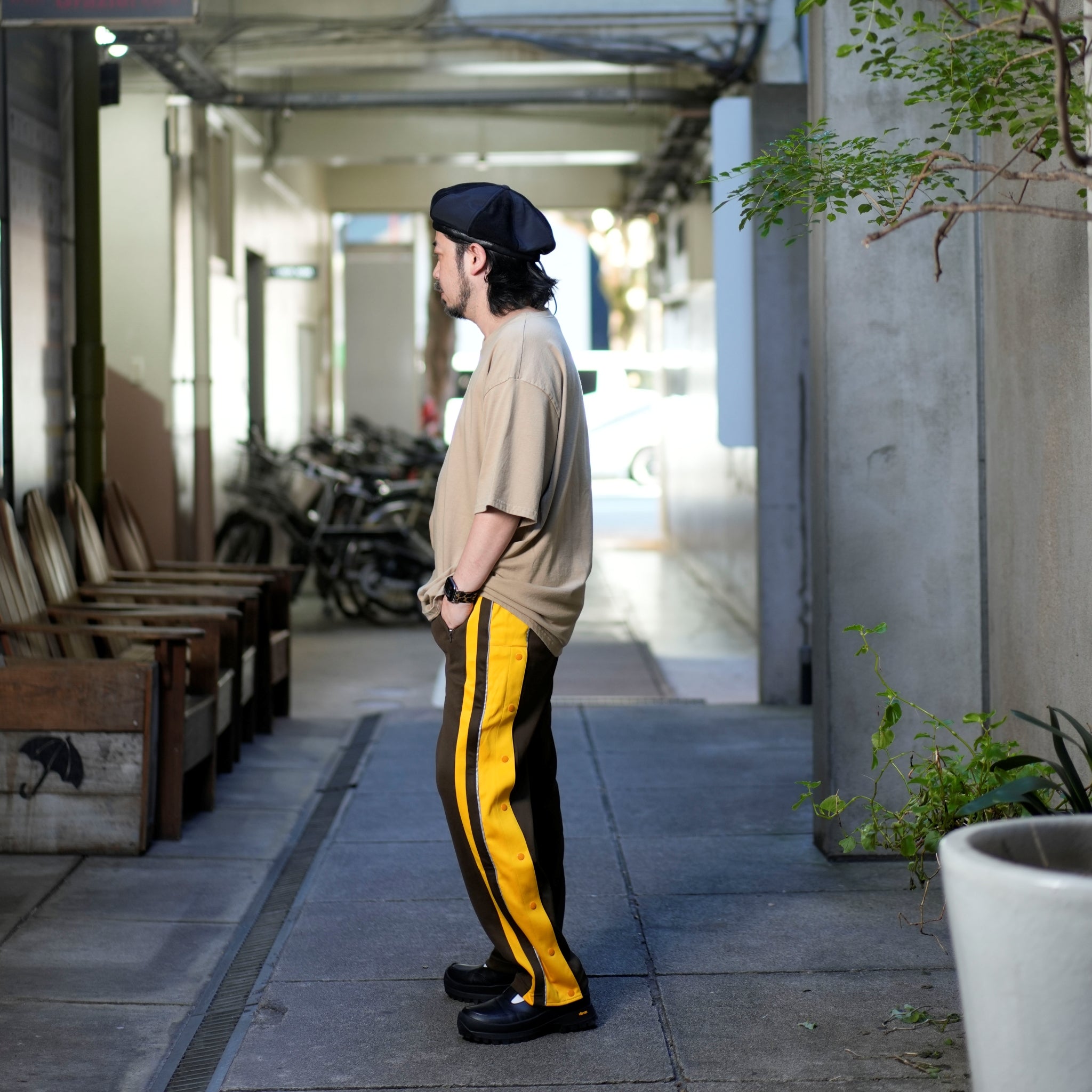 Warren – Brown | IMPRESTORE