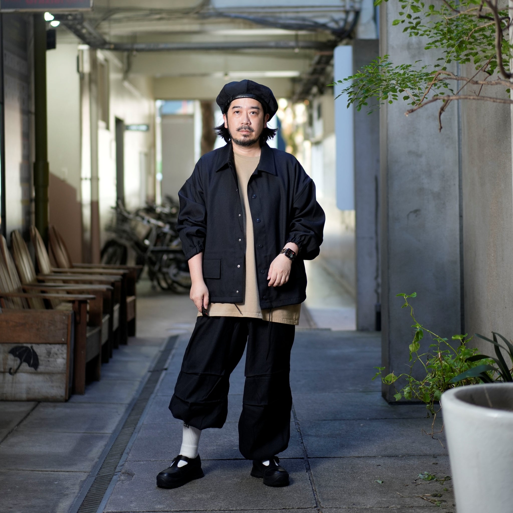 Jimmy – Black | IMPRESTORE