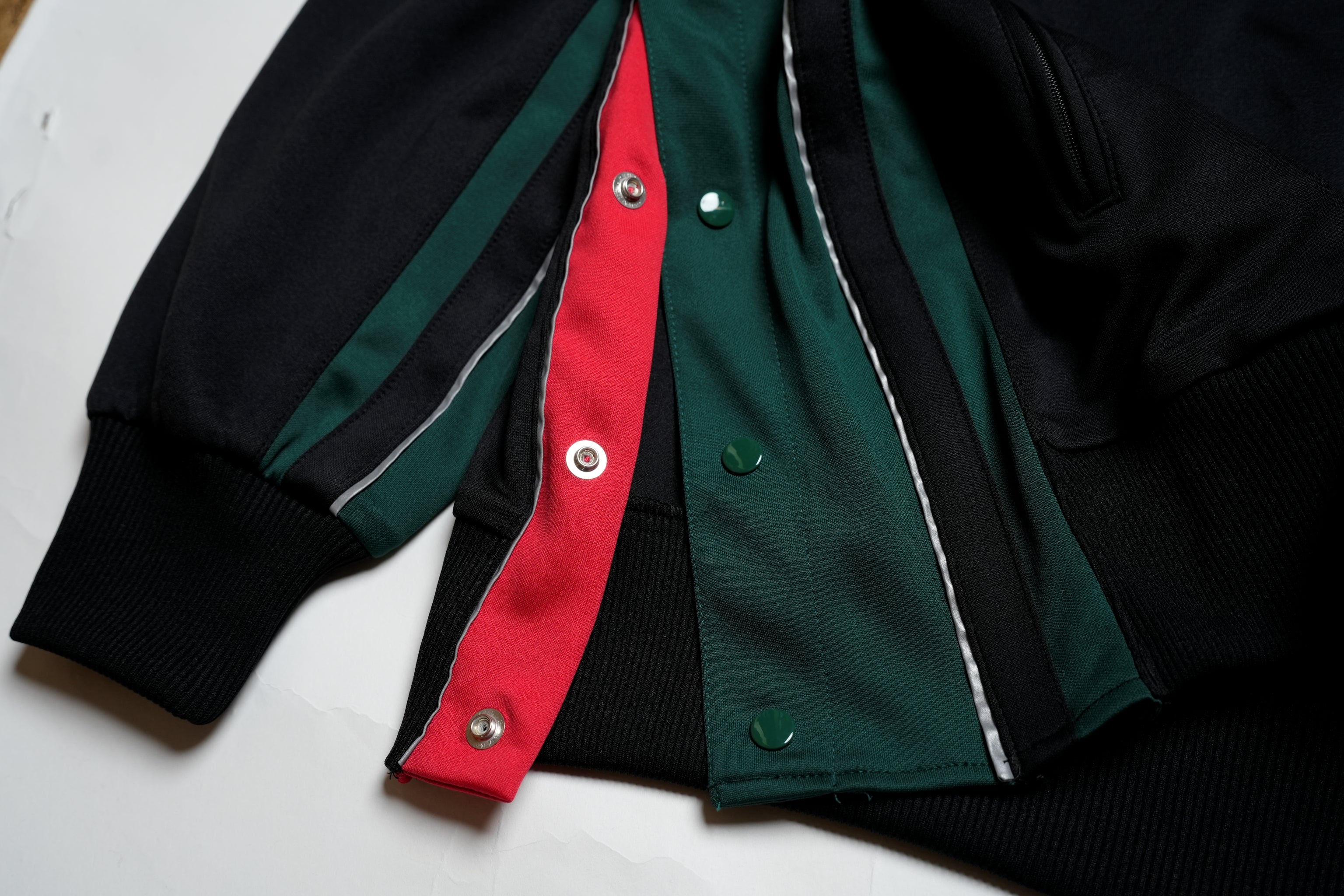 O'Neill – Black | IMPRESTORE