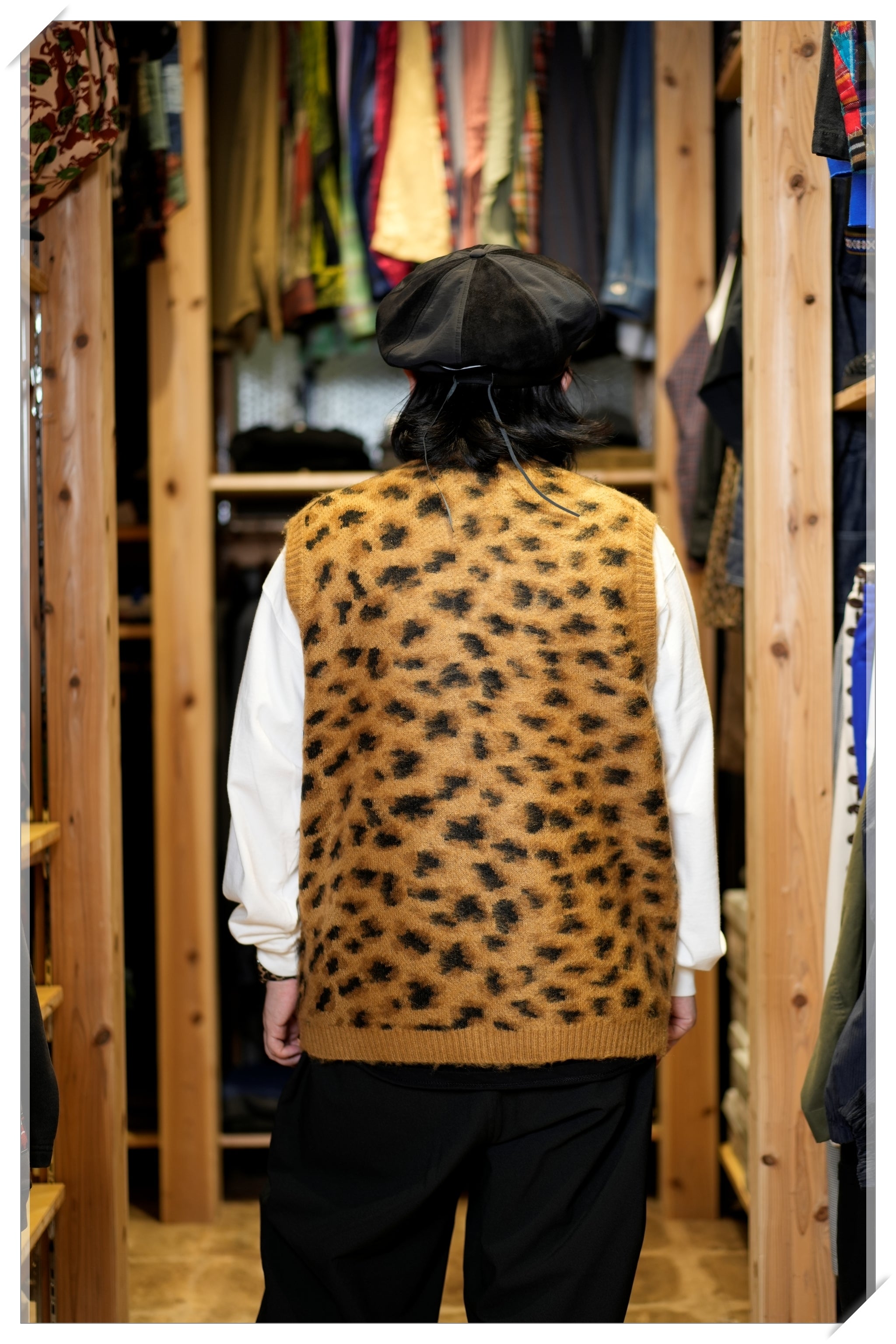 Shaggy Vintage Pattern Zip Vest – Leopard | TOWNCRAFT