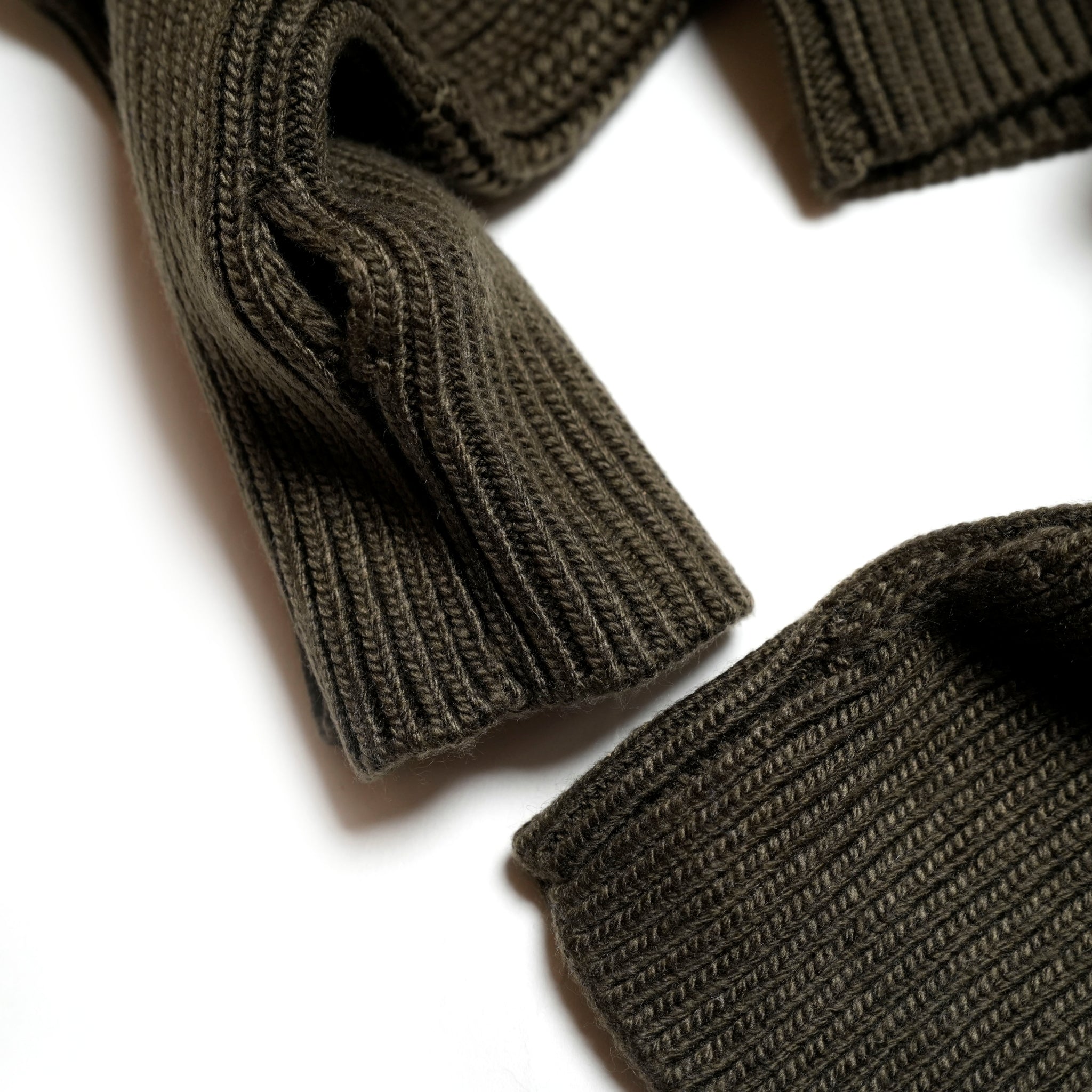 MIL24FKN3031_KHAKI | HALF ZIP MIL KNIT TOP | Color:Khaki【KHA:KI_カーキ】