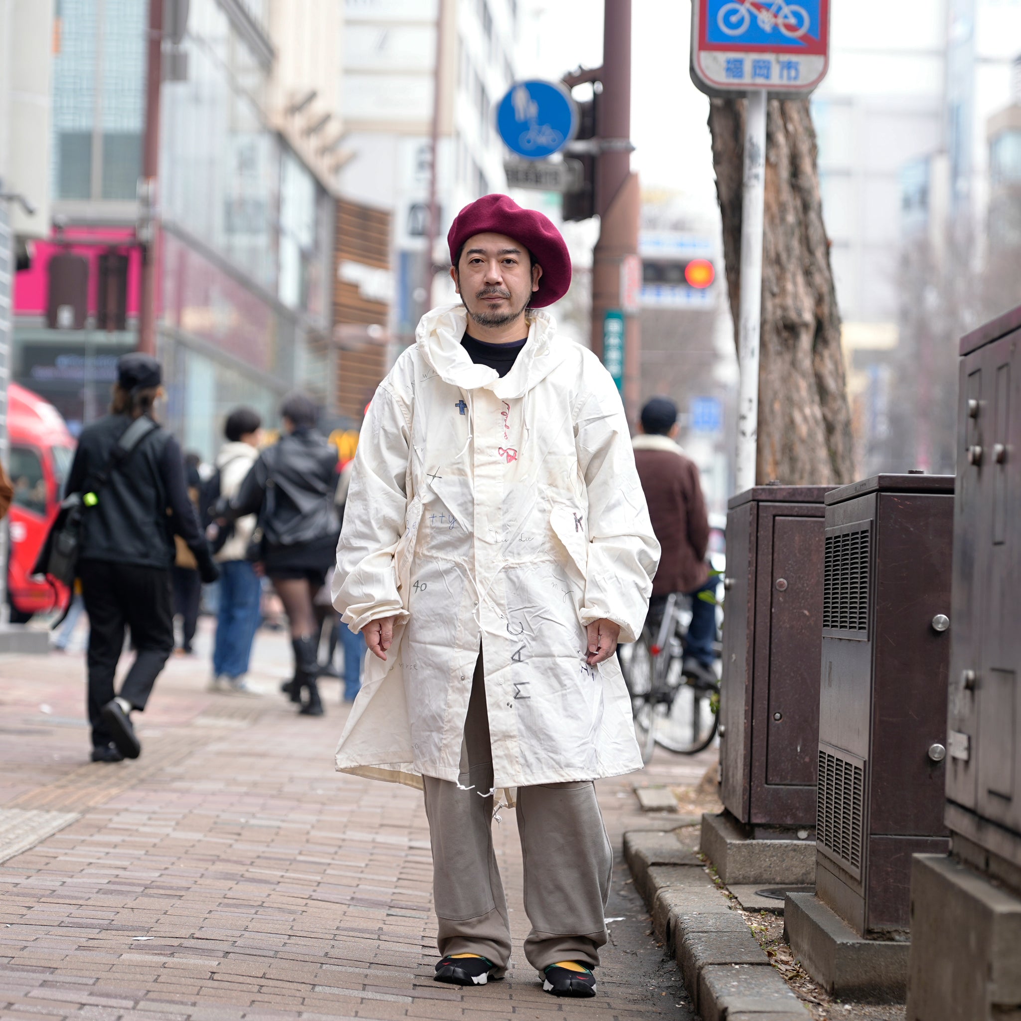 tl25s005_White | memorial snow parker | Color:White【THRIFTY LOOK_スリフティールック】