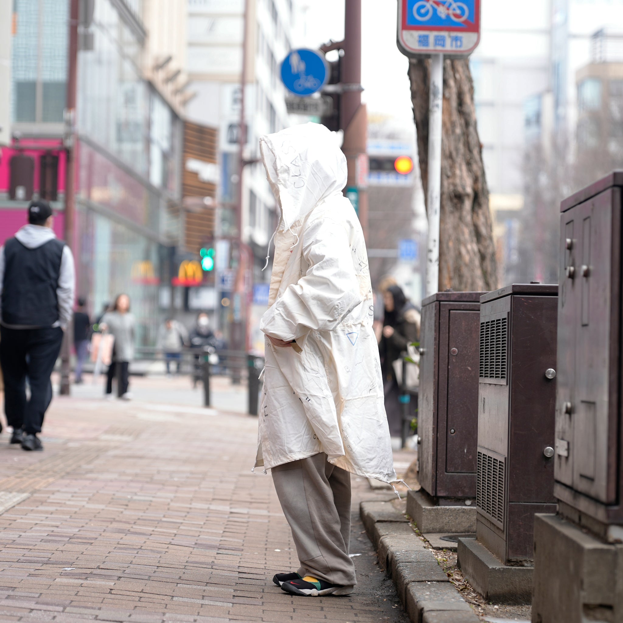 tl25s005_White | memorial snow parker | Color:White【THRIFTY LOOK_スリフティールック】