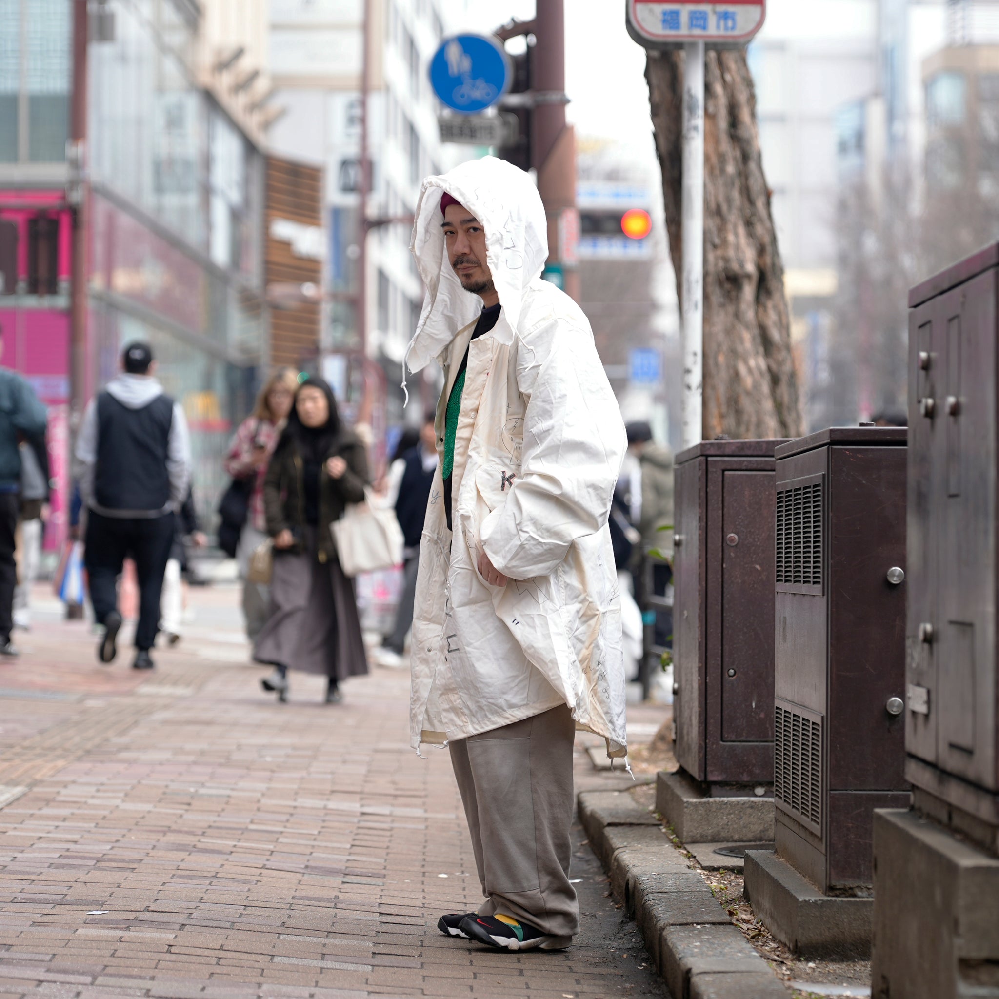 tl25s005_White | memorial snow parker | Color:White【THRIFTY LOOK_スリフティールック】