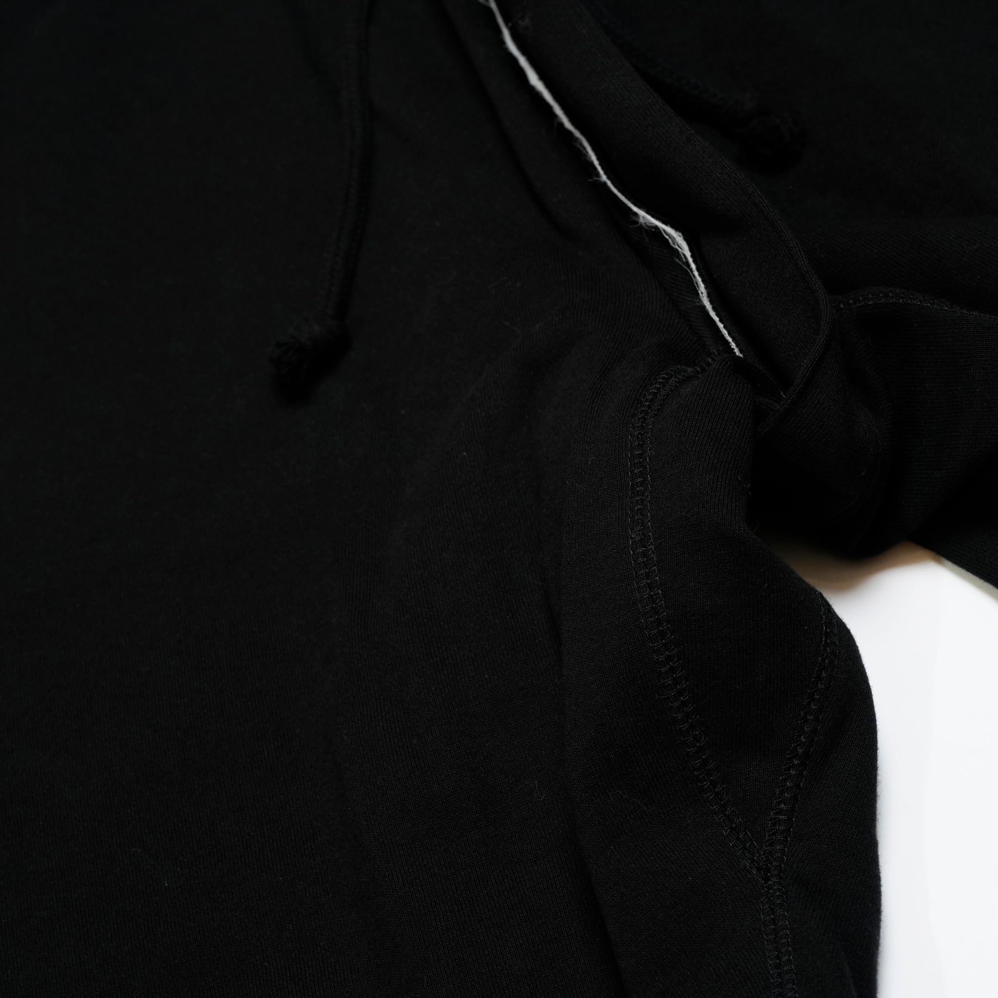 25-1-PT01_Black | BONDAGE SWEAT BOTTOMS | Color:Black【ORIGINAL JOHN_オリジナルジョン】