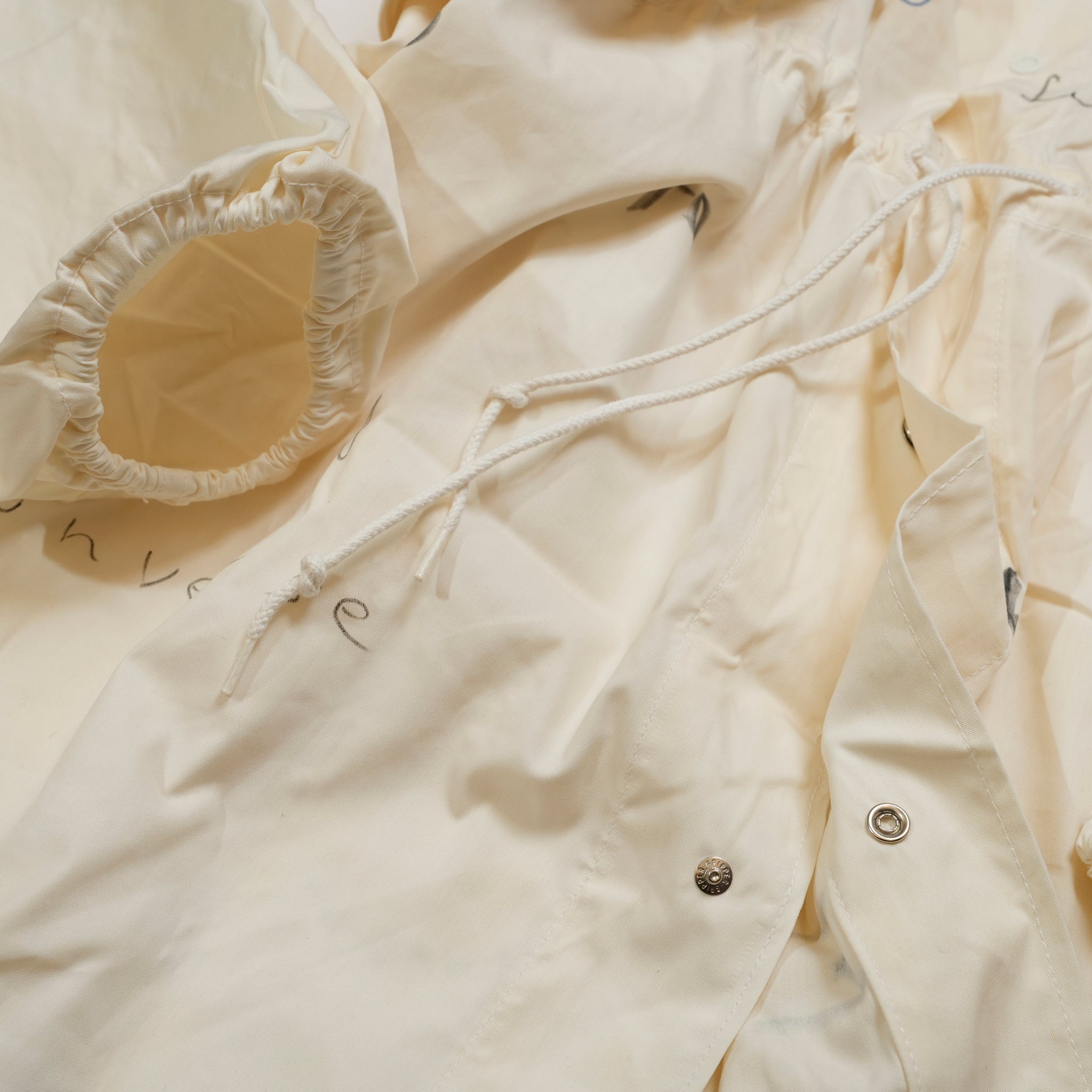 tl25s005_White | memorial snow parker | Color:White【THRIFTY LOOK_スリフティールック】