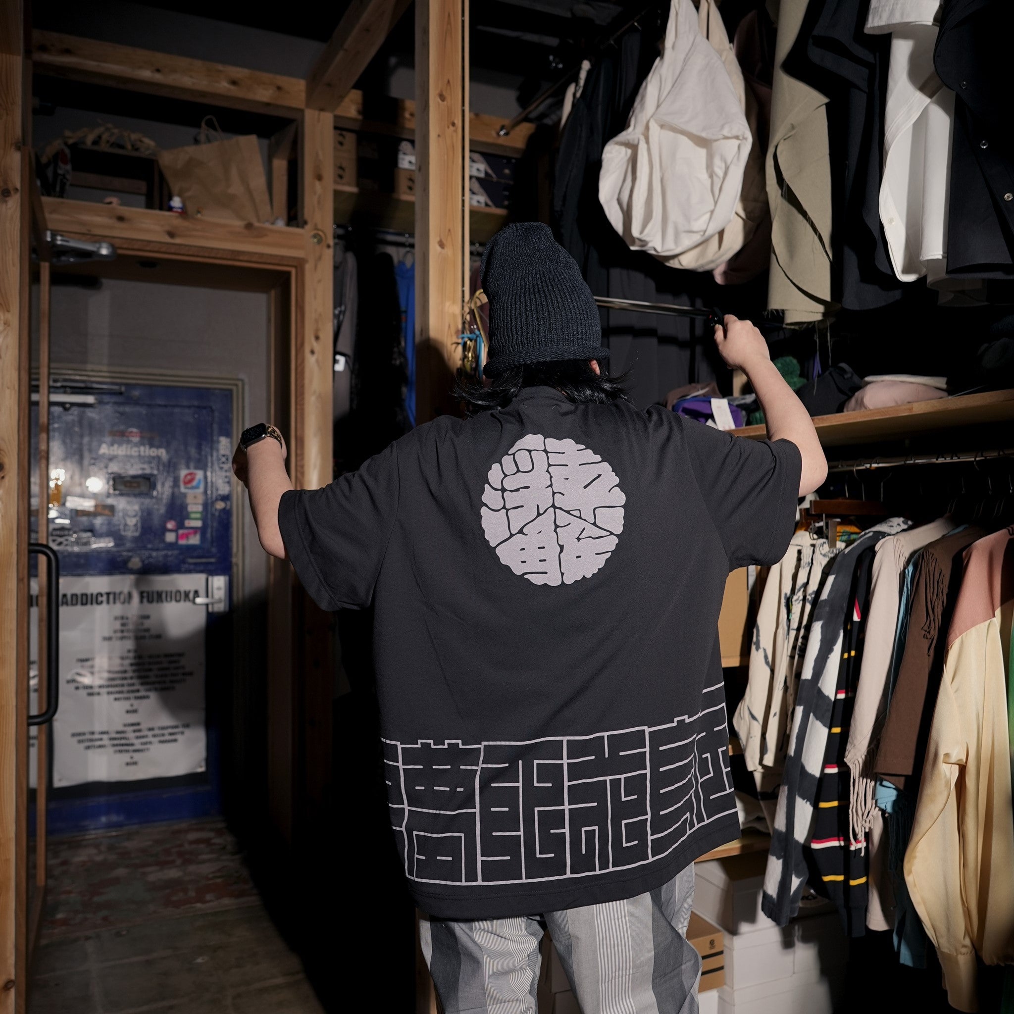 SF24SS-15B | Happi Tee | Color:Black【STOF_ストフ】【archive】