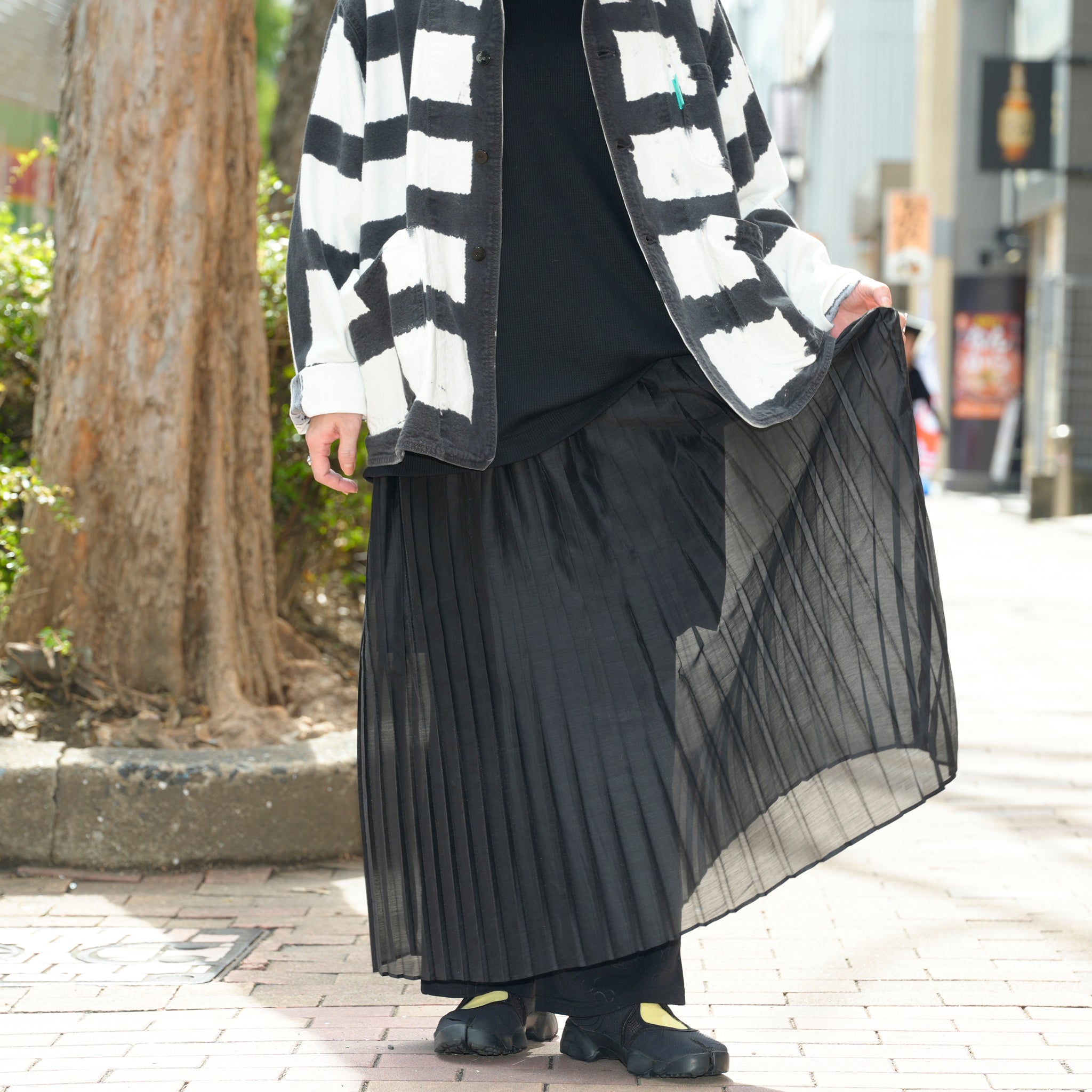 シアープリーツロングスカート | Color_Black | No_opizi0523003【OPULENCE_オーピュレンス】