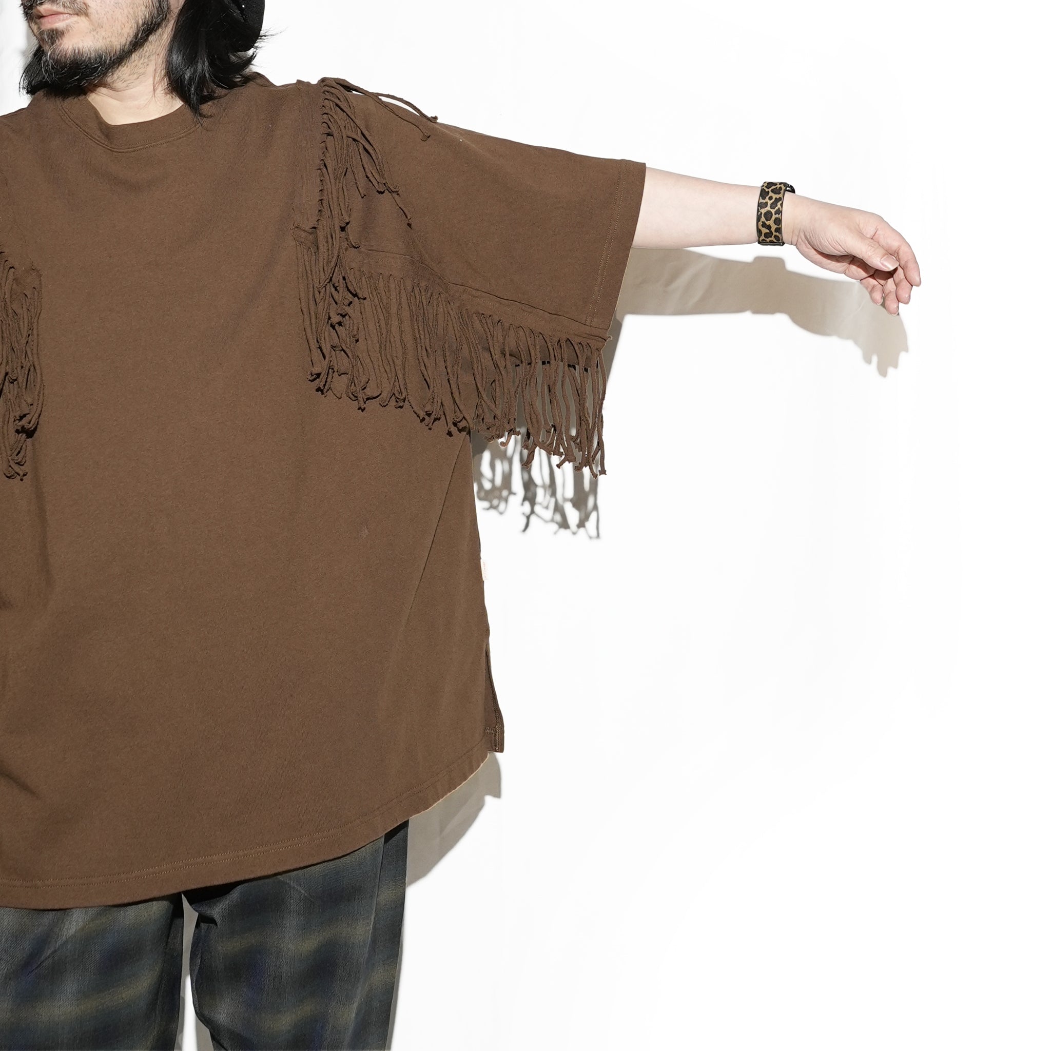 Fringe Panel CutT-Shirt – Smoke Cloud / Turquoise / Chocolate | AMBERGLEAM