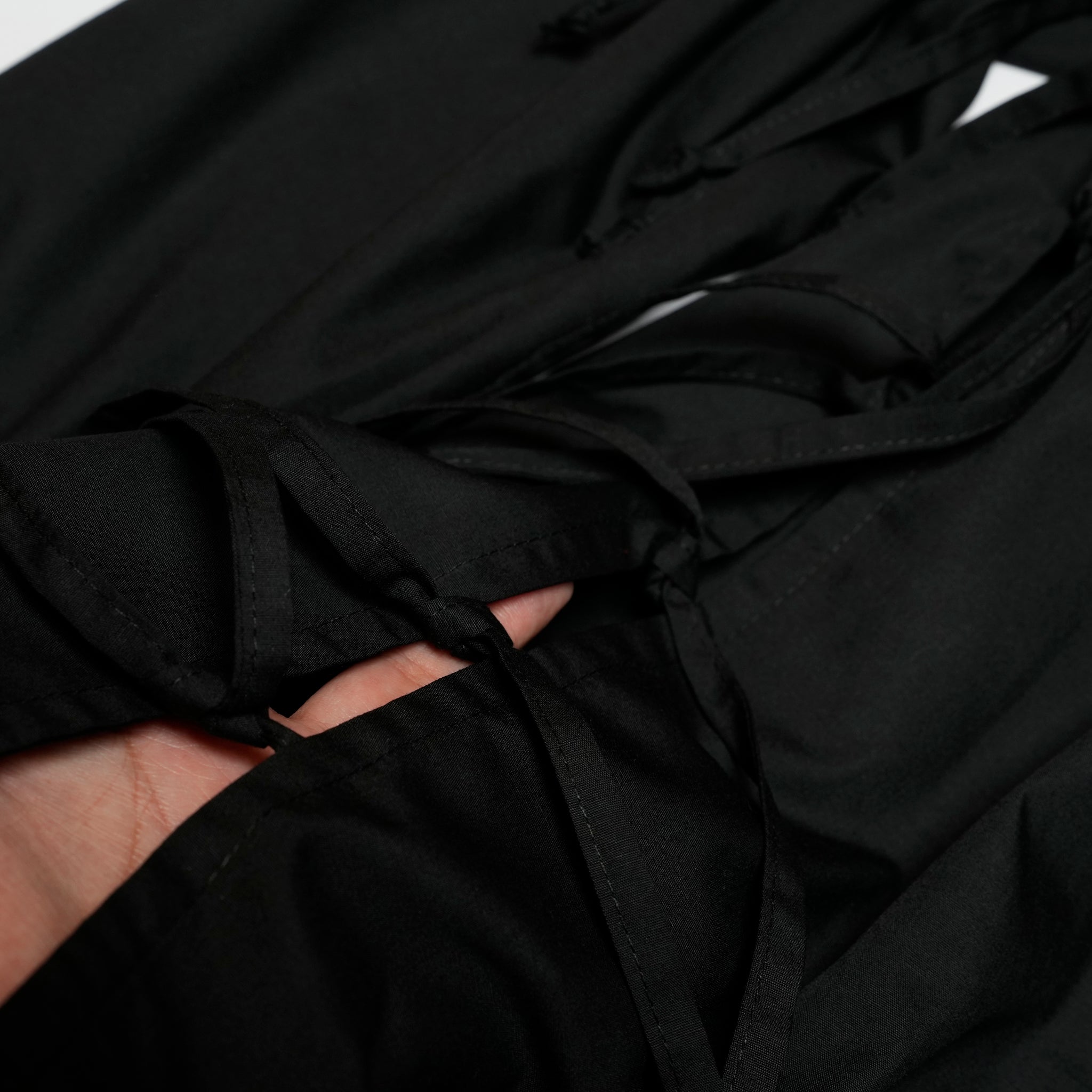Let loose shirt | Color:Black【ANIELE STROZ】 | SS24SH03