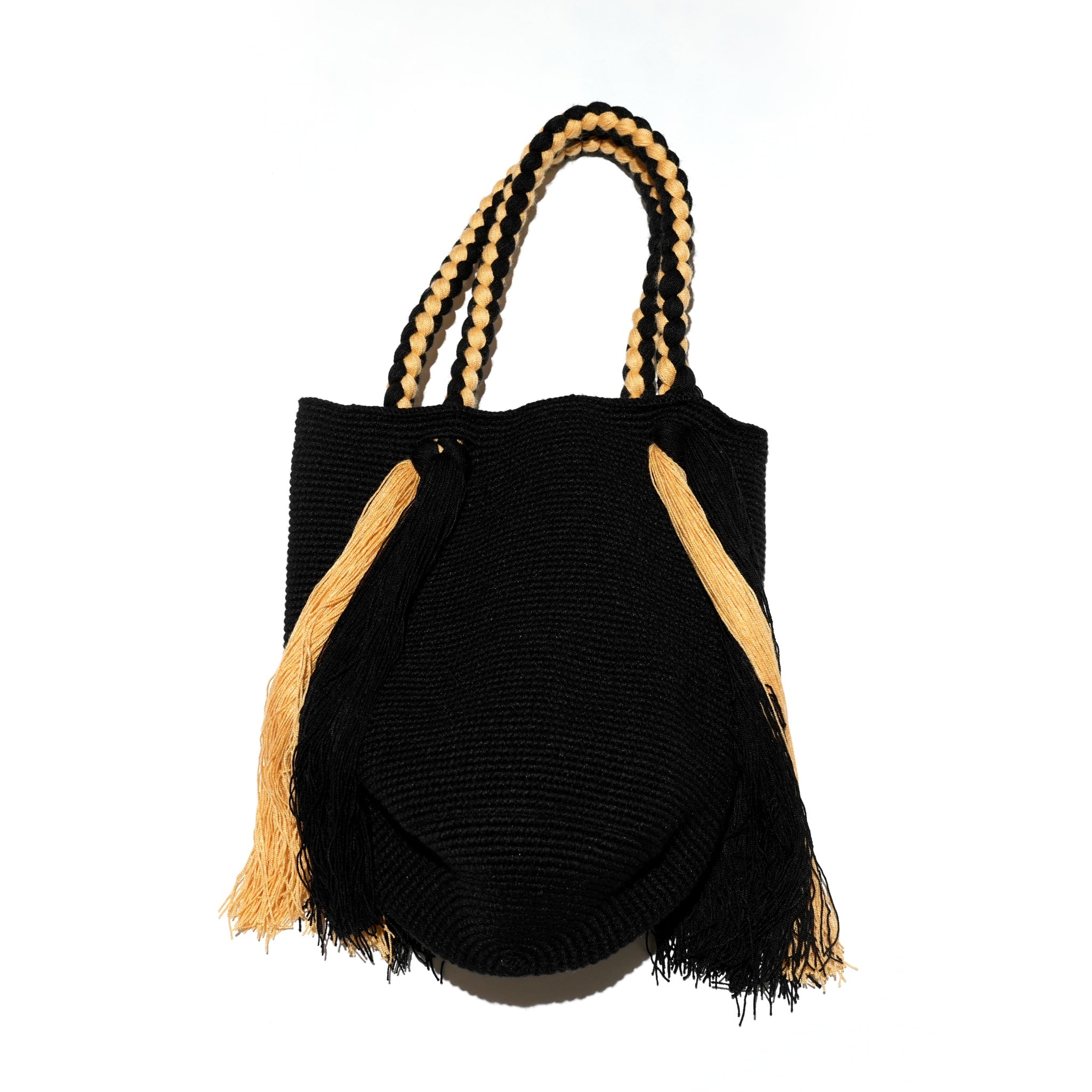 JARDIN DEL CIELO TRADITIONAL Wayuú Purse JA-24SS-TRAD2 | Black × Butter配色の手編み丸底バッグ | 大きめフリンジ付き | 男女兼用
