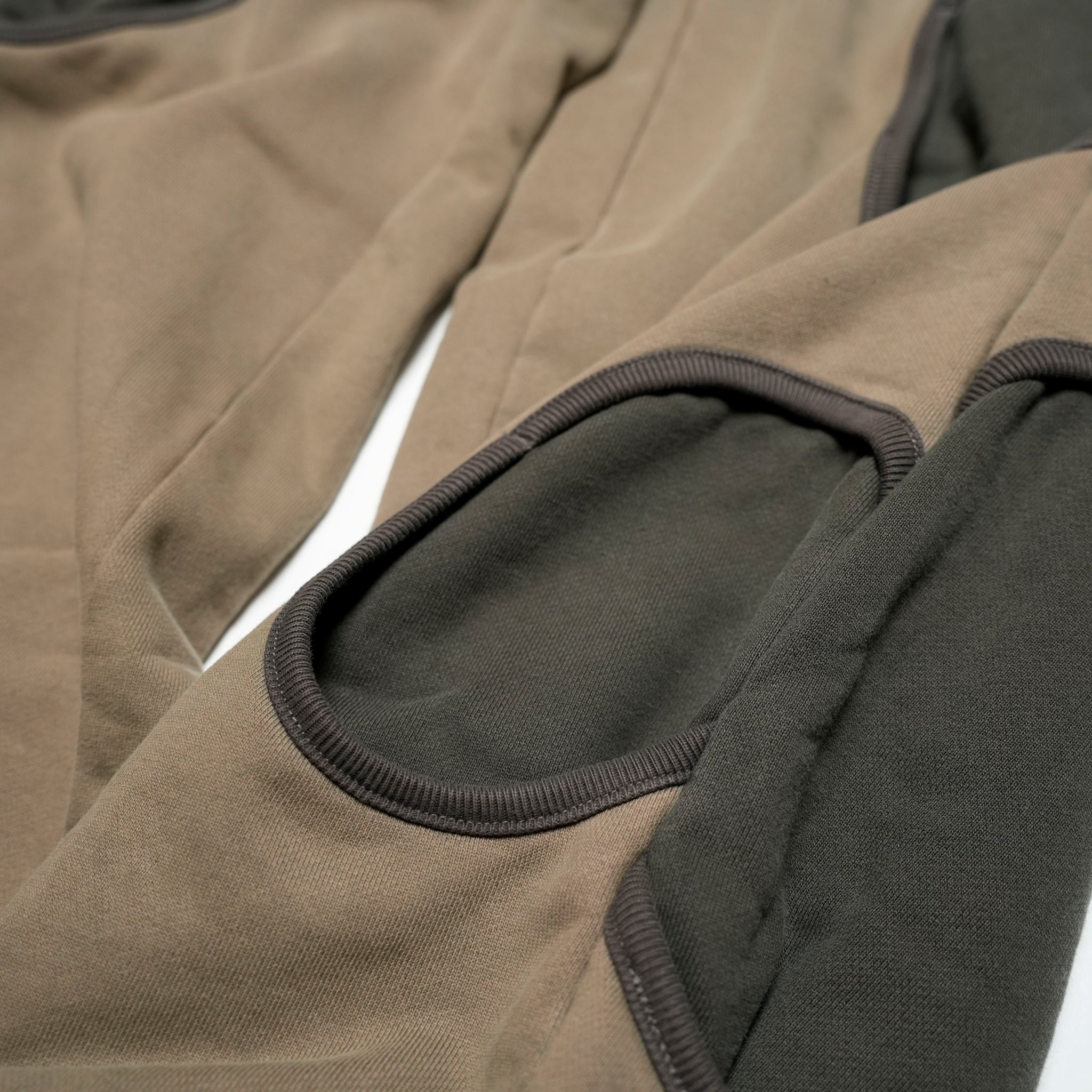 Pla24awp03-1_grey | UFO sweat pants | Color:Grey【PLATEAU STUDIO_プラトー スタジオ】