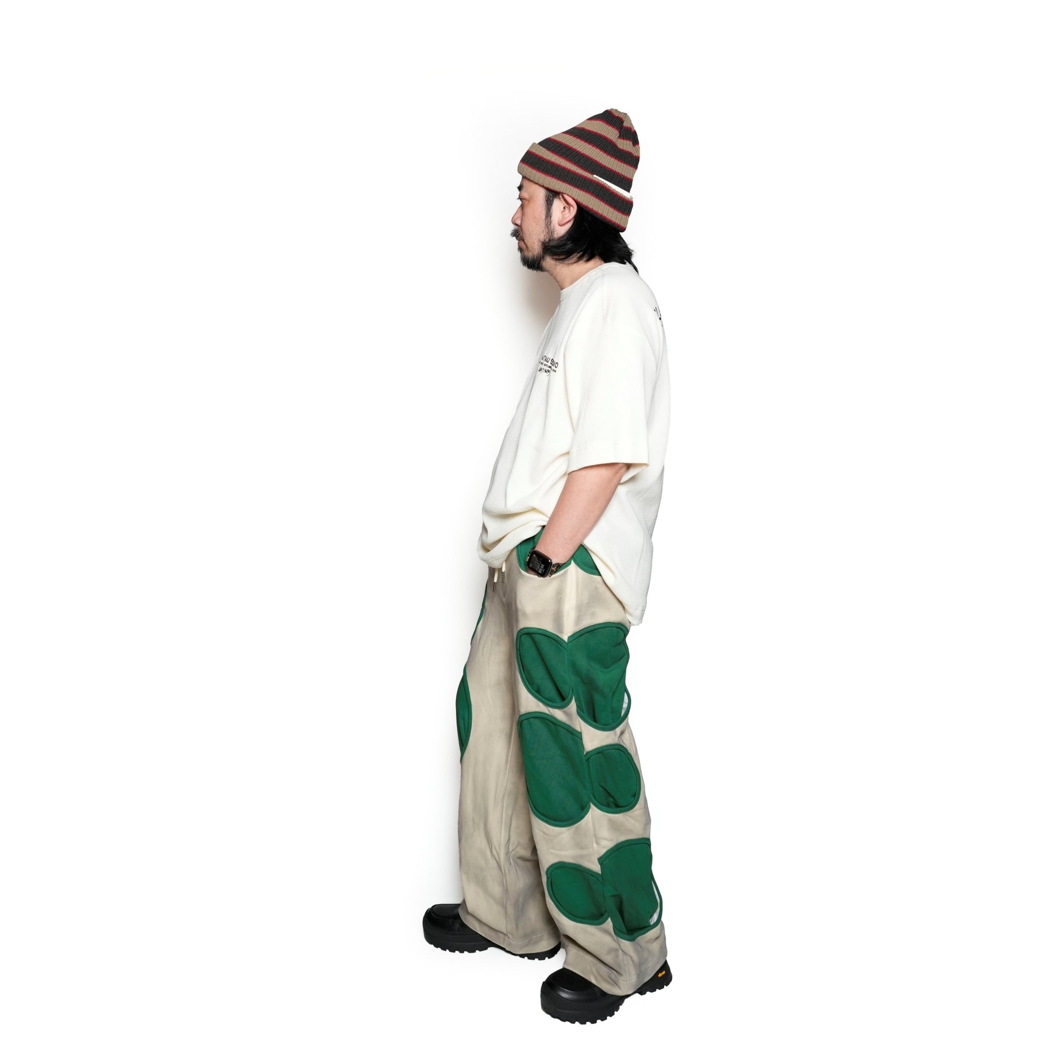 Pla24awp03-2_beige/forest | UFO sweat pants | Color:Beige/Forest【PLATEAU STUDIO_プラトー スタジオ】【archive】