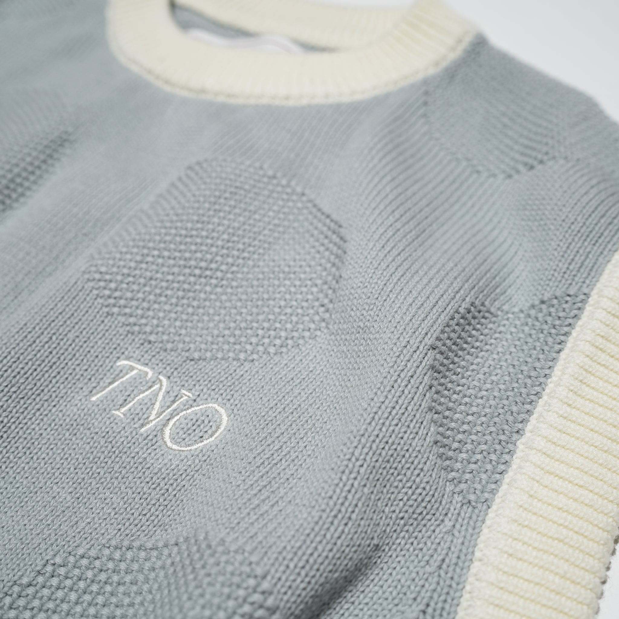 tno-02 | Dots Knit Spencer – Quarry | THE NEW ORIGINALS