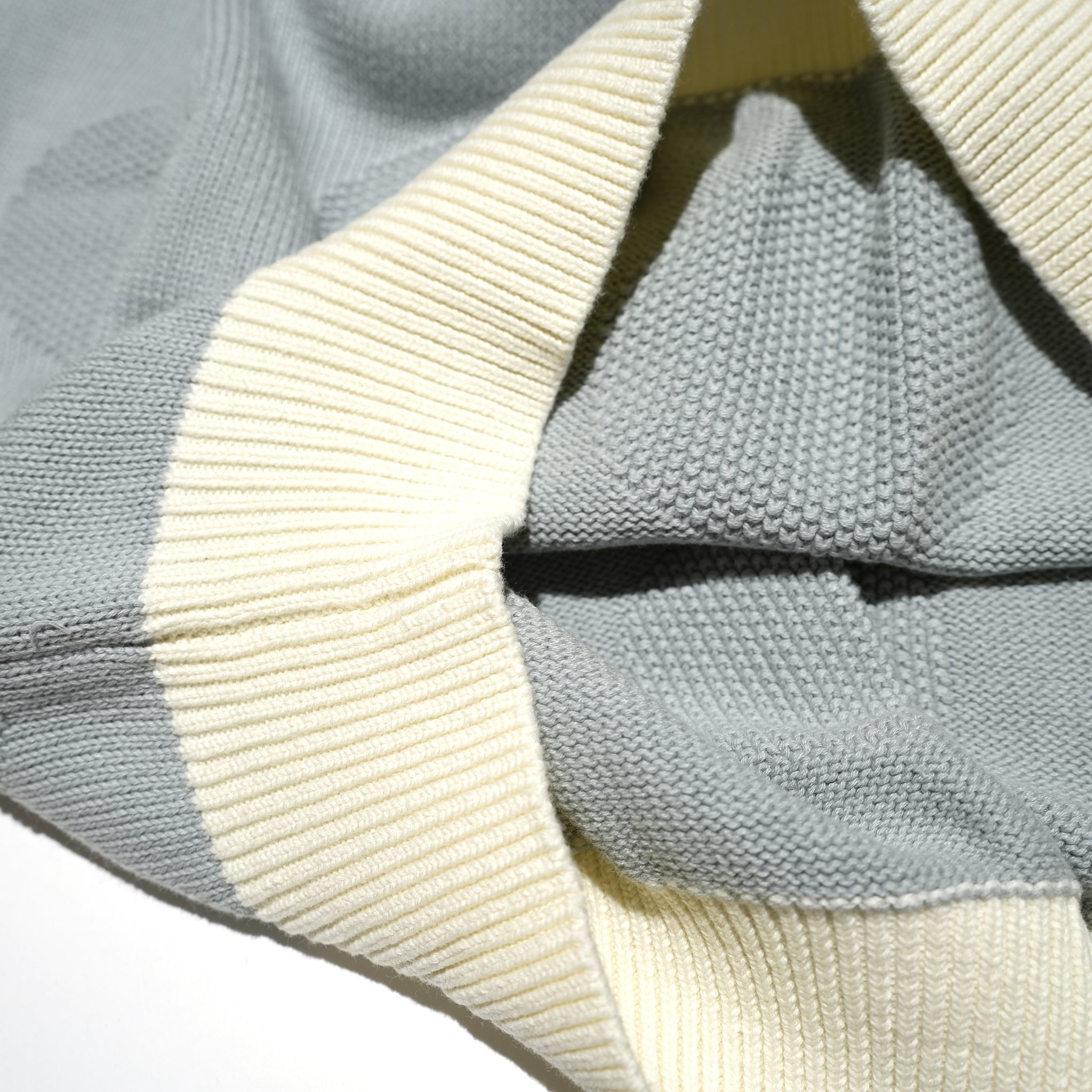 tno-02 | Dots Knit Spencer – Quarry | THE NEW ORIGINALS