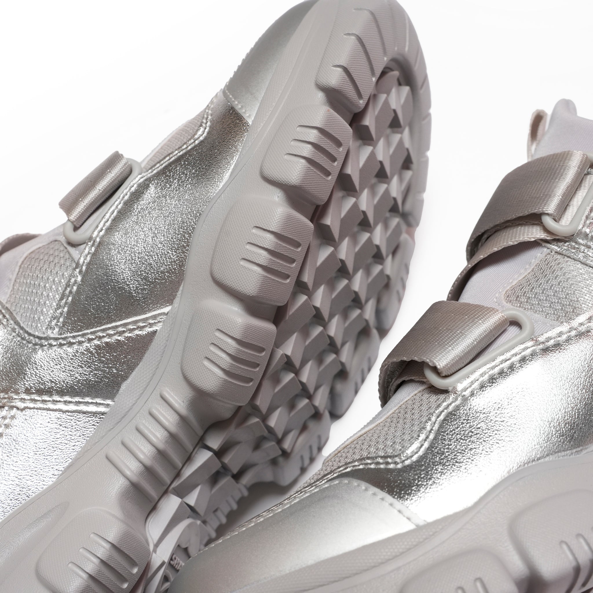 OTTER TRAIL RUN AT | Color_Silver/Grey01P | No_sk-331_silver/grey01p【SHAKA_シャカ】